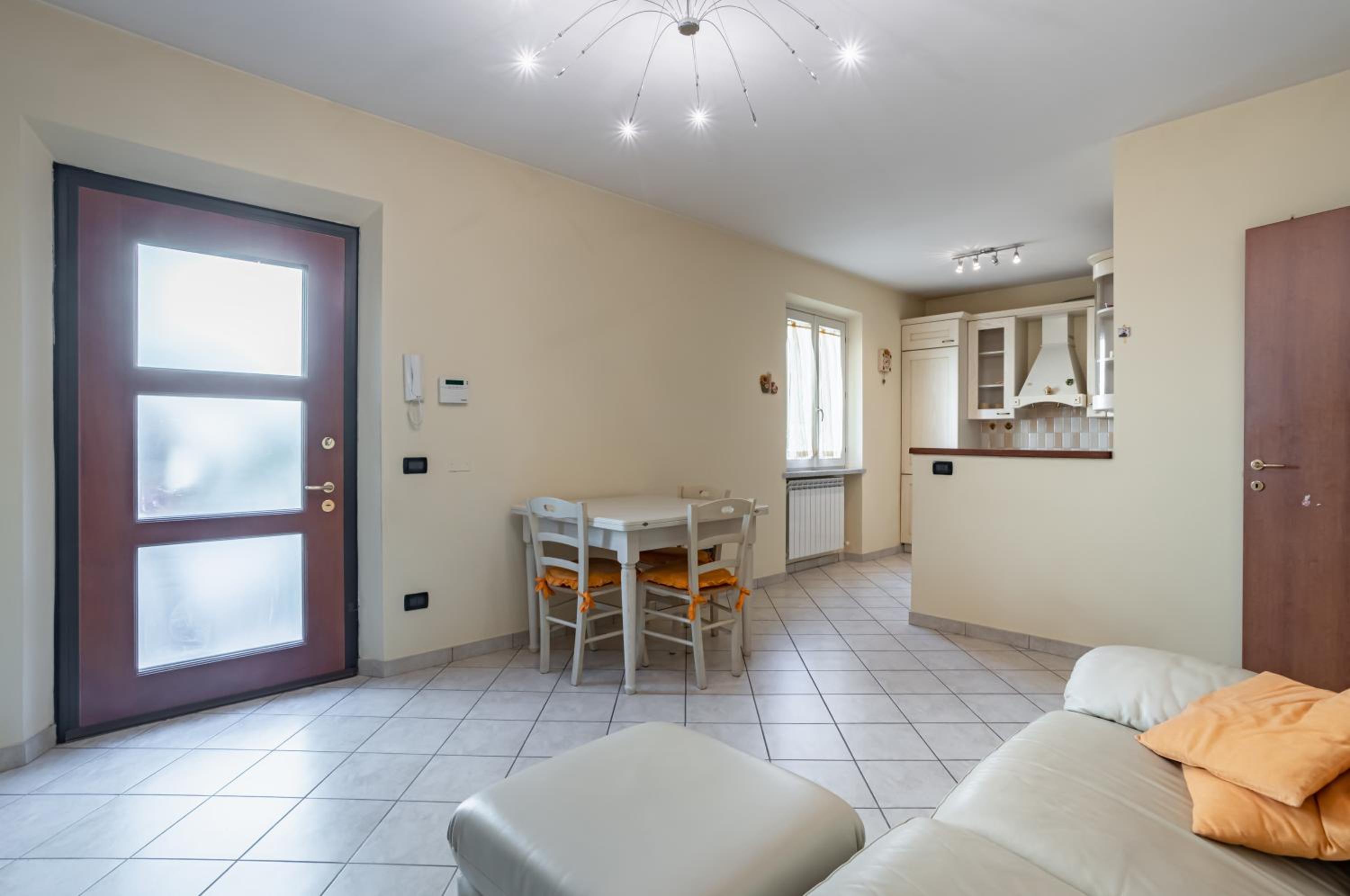 GuestHost - Sesto di Moriano Cozy Apt with Garden&Parking! view 4