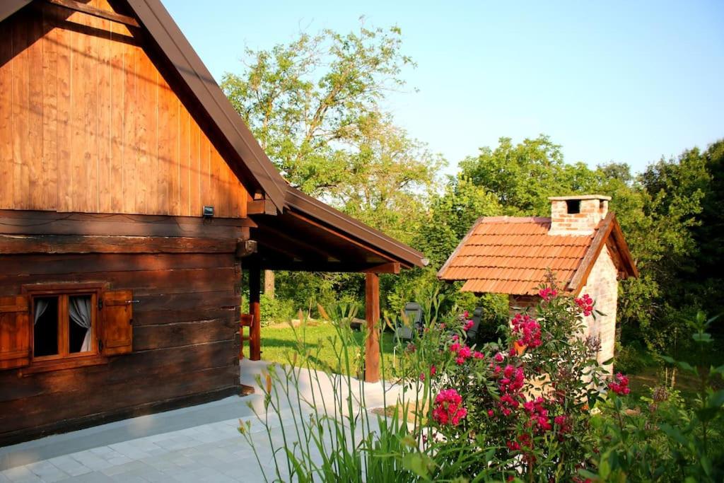 Holiday home The Hive view 2