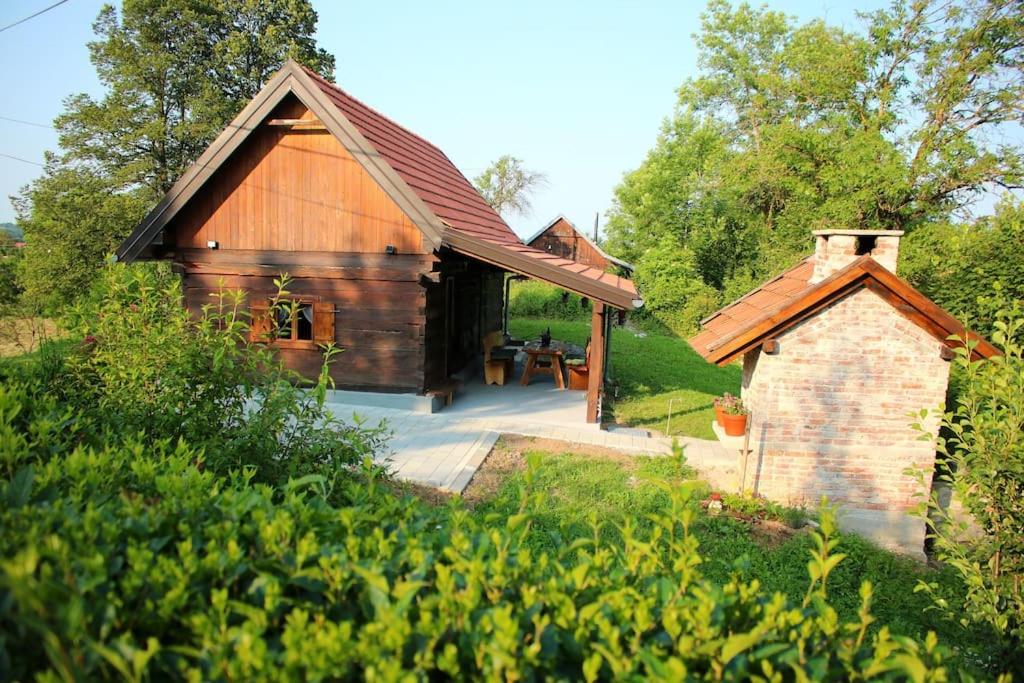 Holiday home The Hive view 3