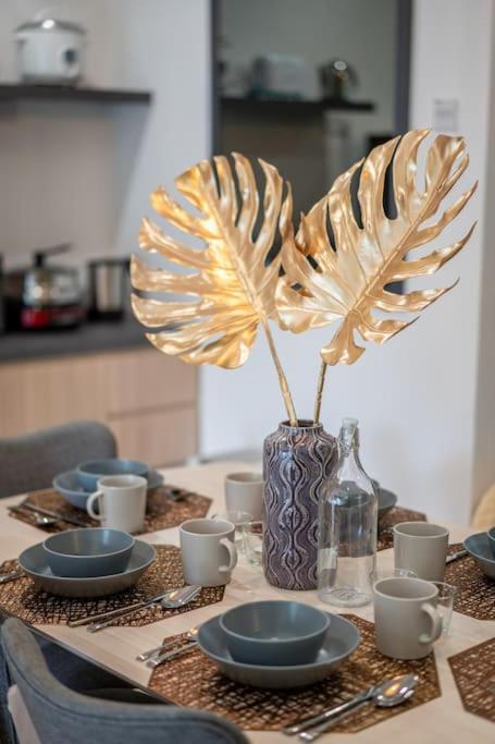 Green Terrace at Quintet (3BR/ 8 Pax）