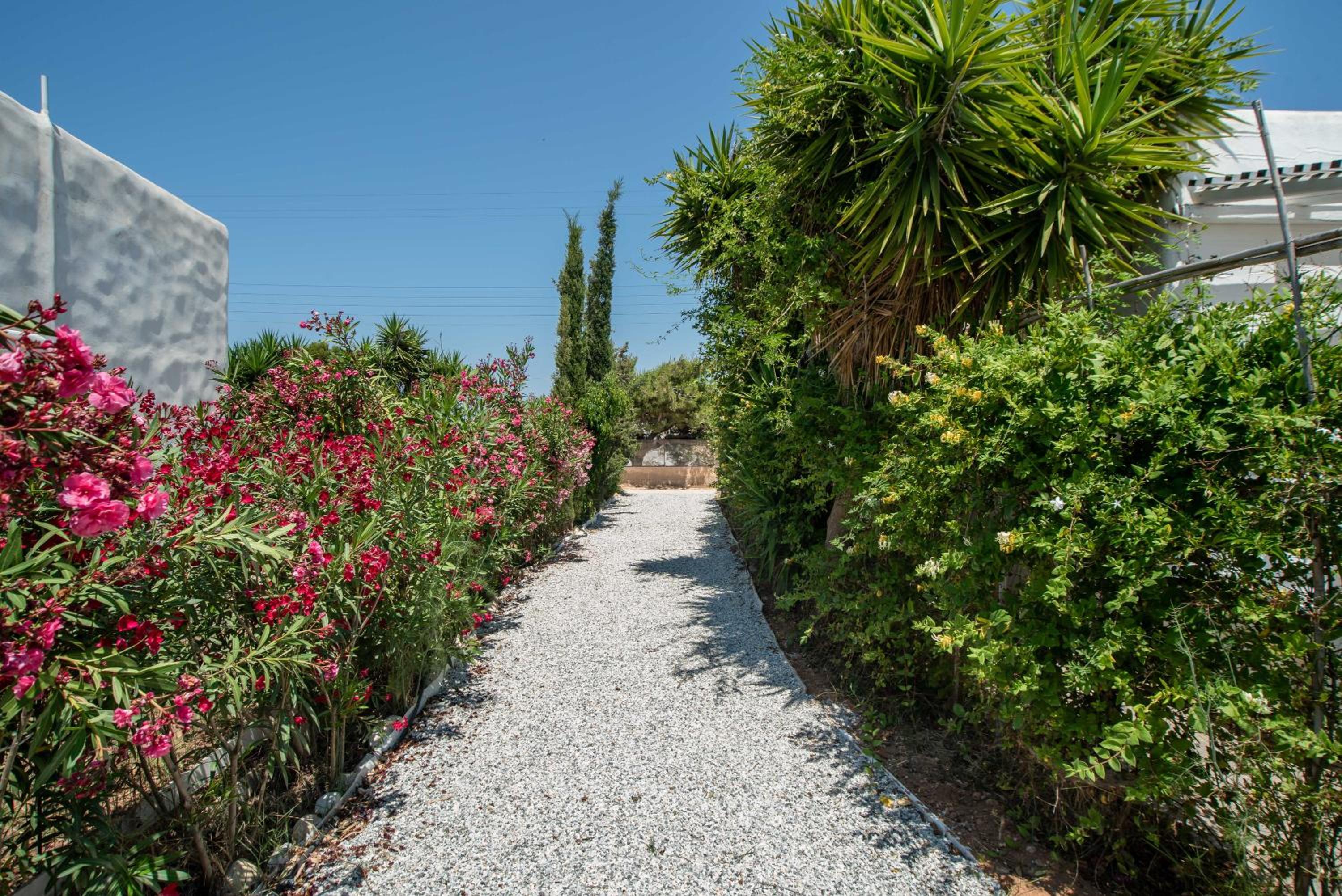 Green Retreats 2 Paros view 3