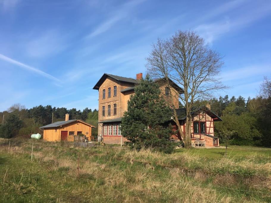 Romantisches Studio am Waldesrand mit Gartensauna