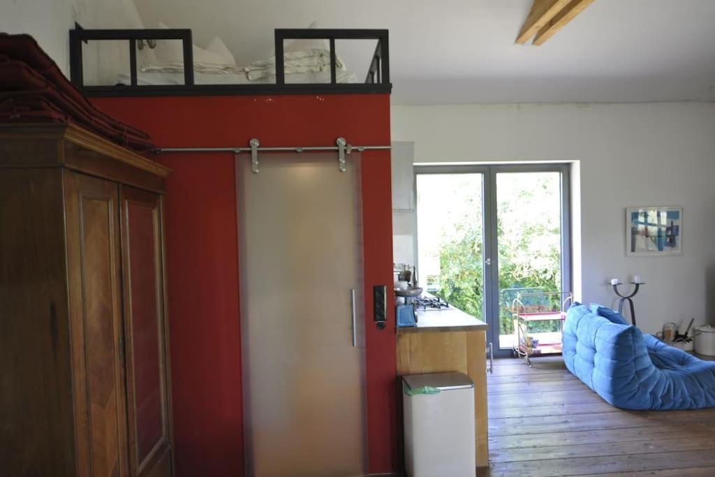 Romantisches Studio am Waldesrand mit Gartensauna