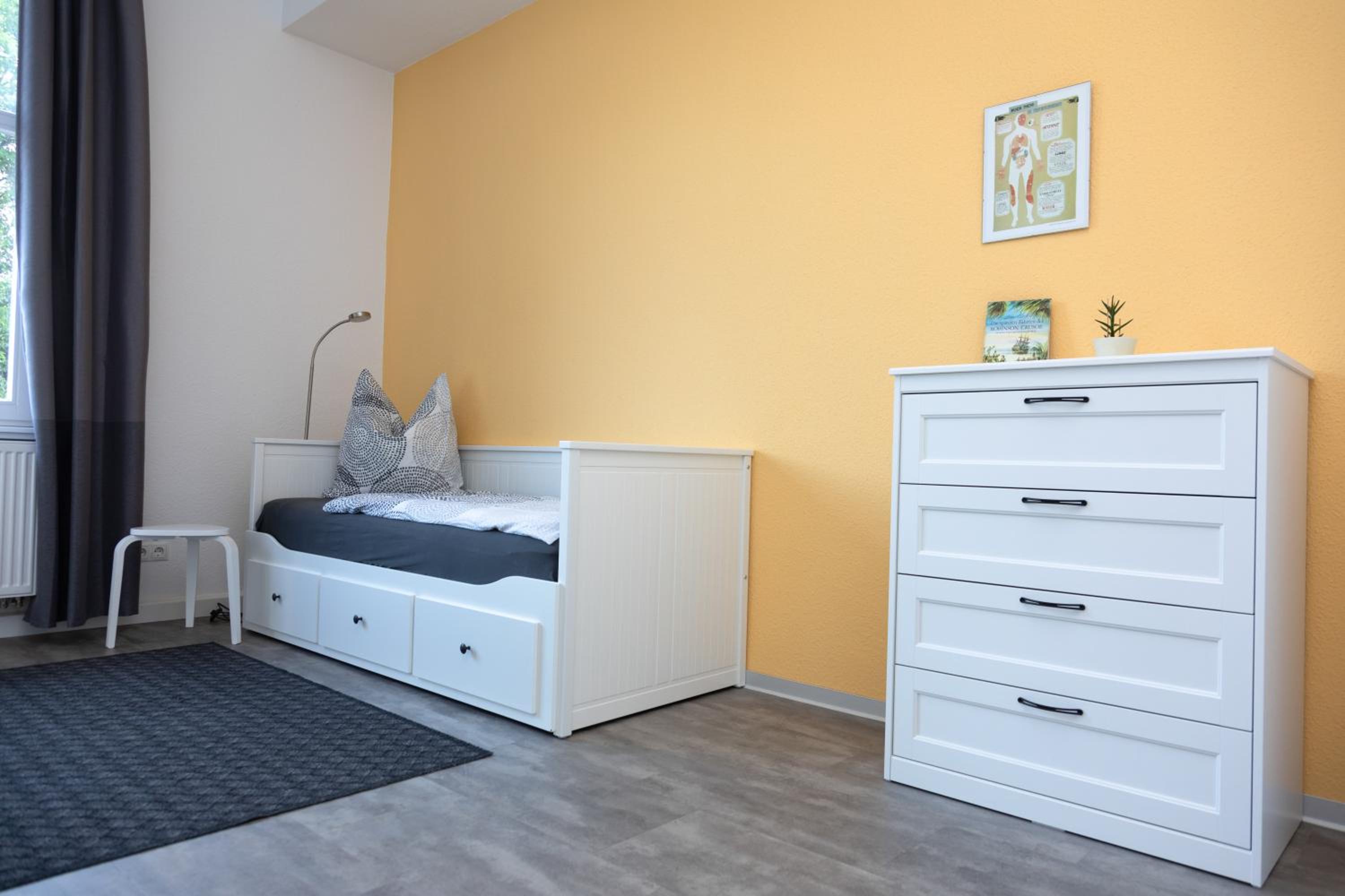 Moderne Ferienwohnung in alter Villa
