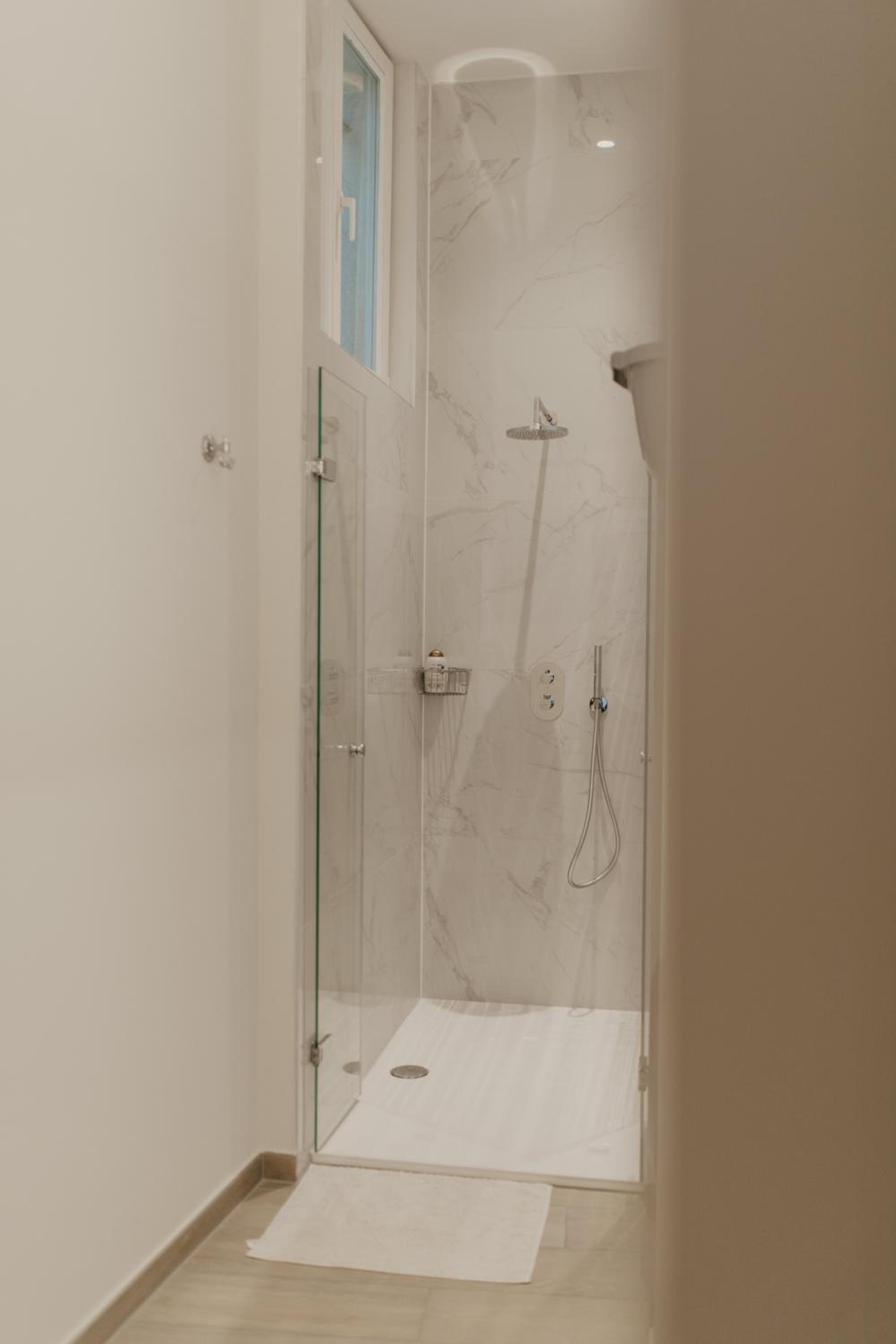 Blue Bird Residence Suite Moriaan