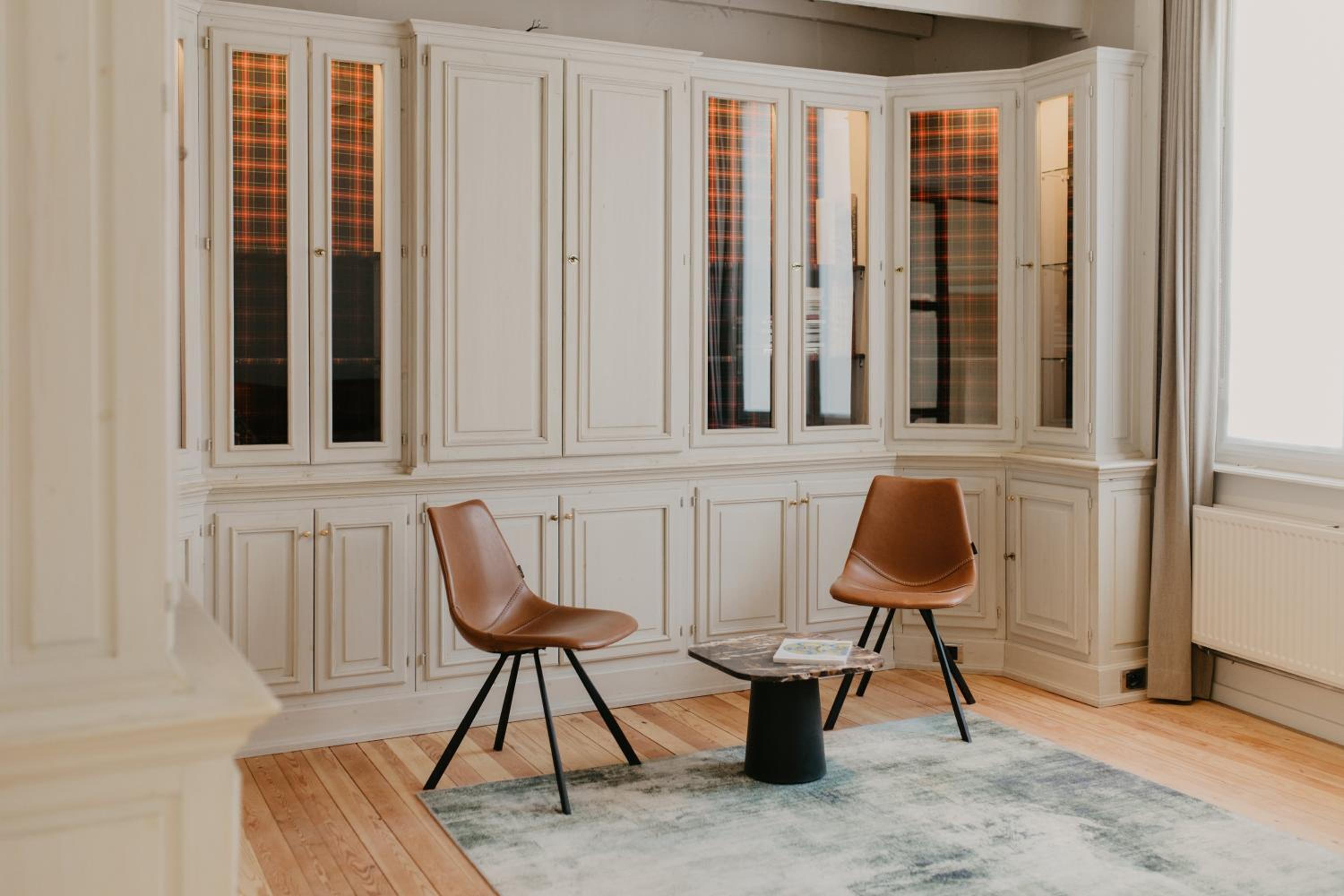 Blue Bird Residence Suite Moriaan
