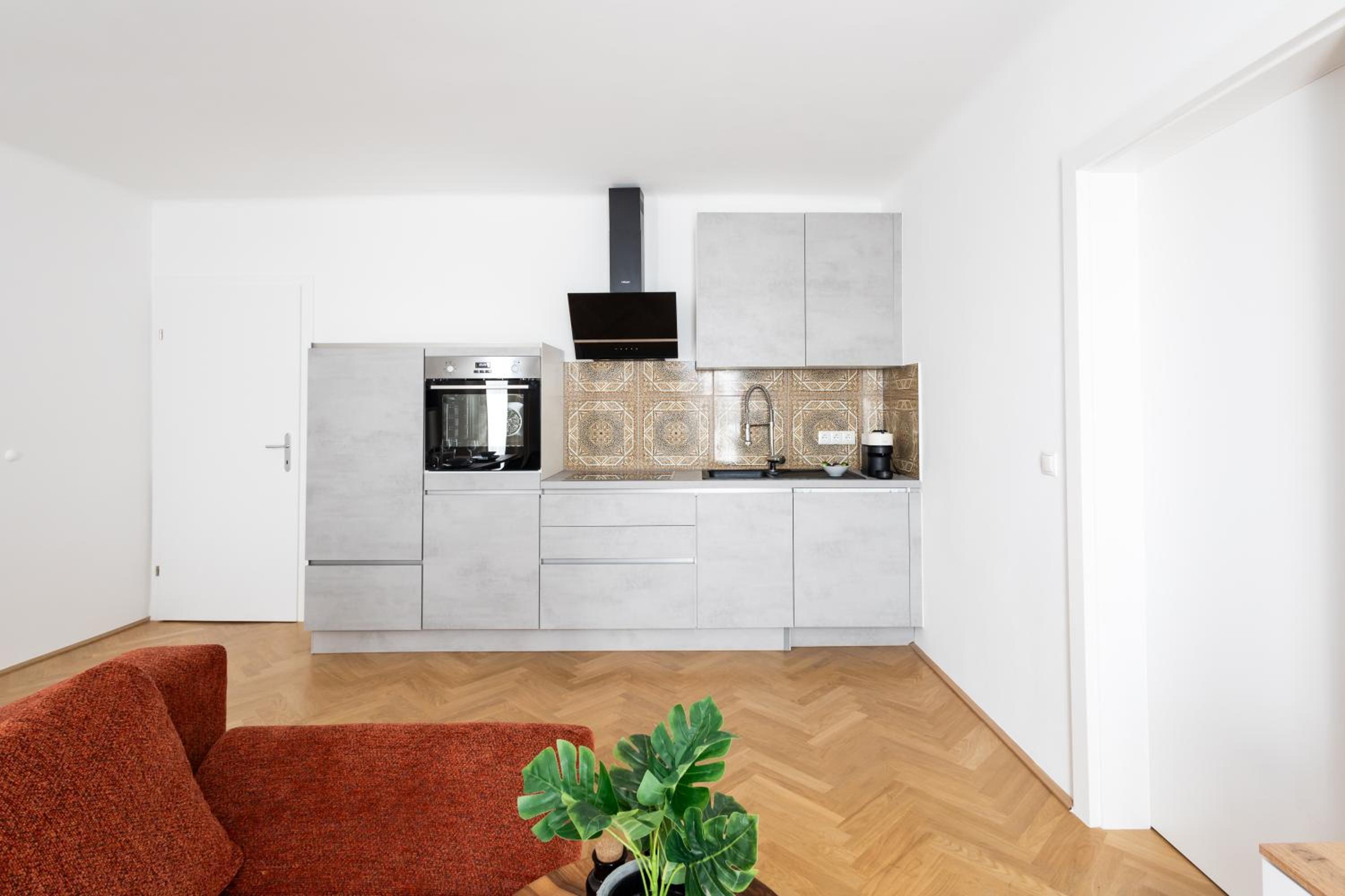 Family retreat on the Danube I 10 minute walk to city centre
