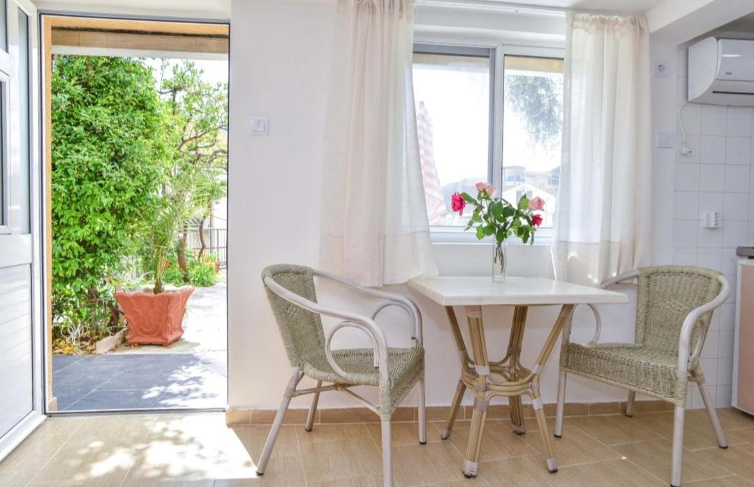 Apartmani Vuk view 2