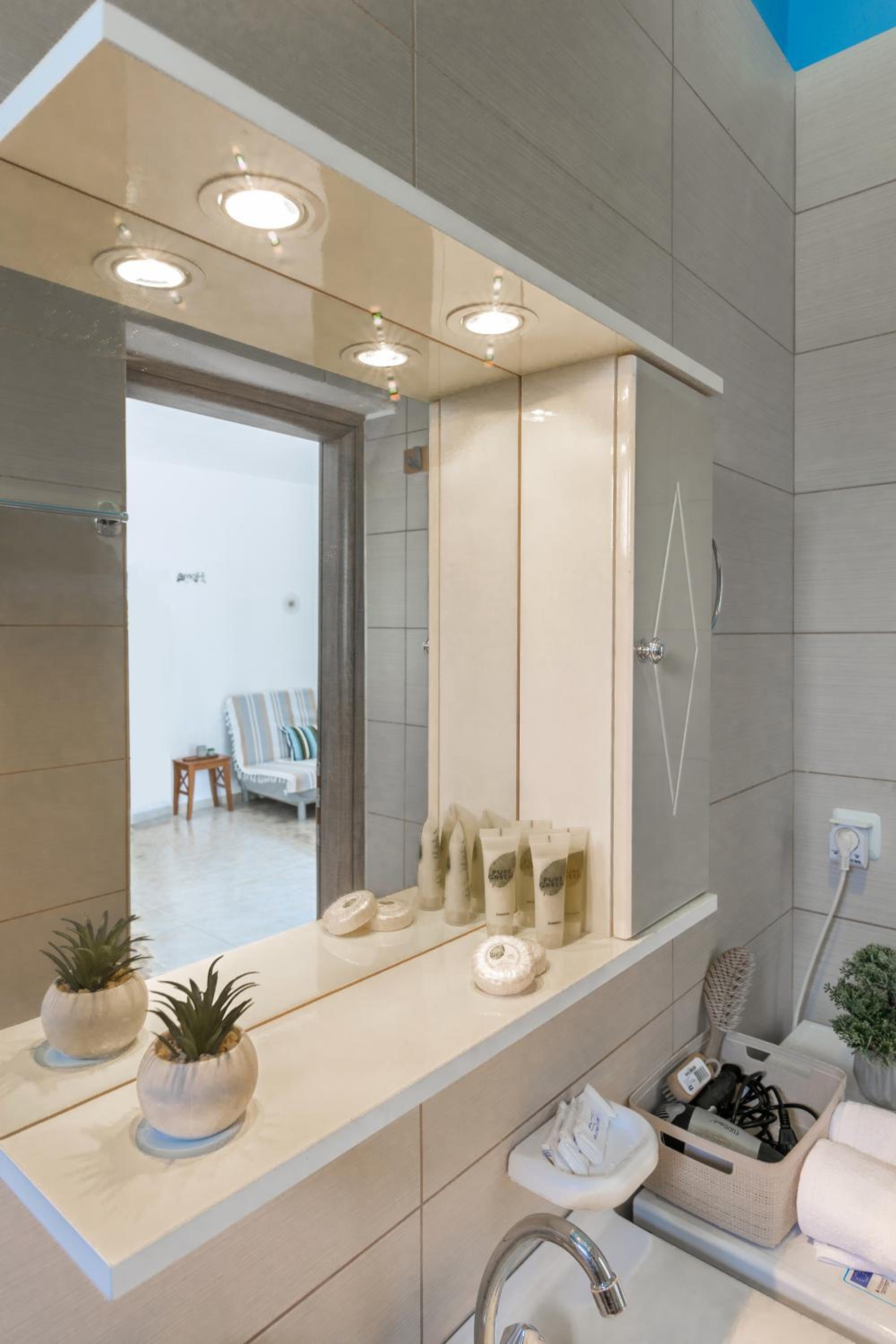 The Platano_Village Residence