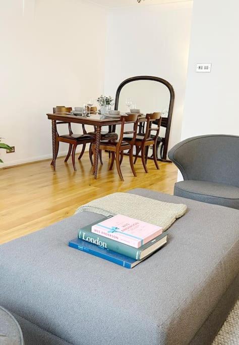 Beautiful Central London Mews, sleeps 4