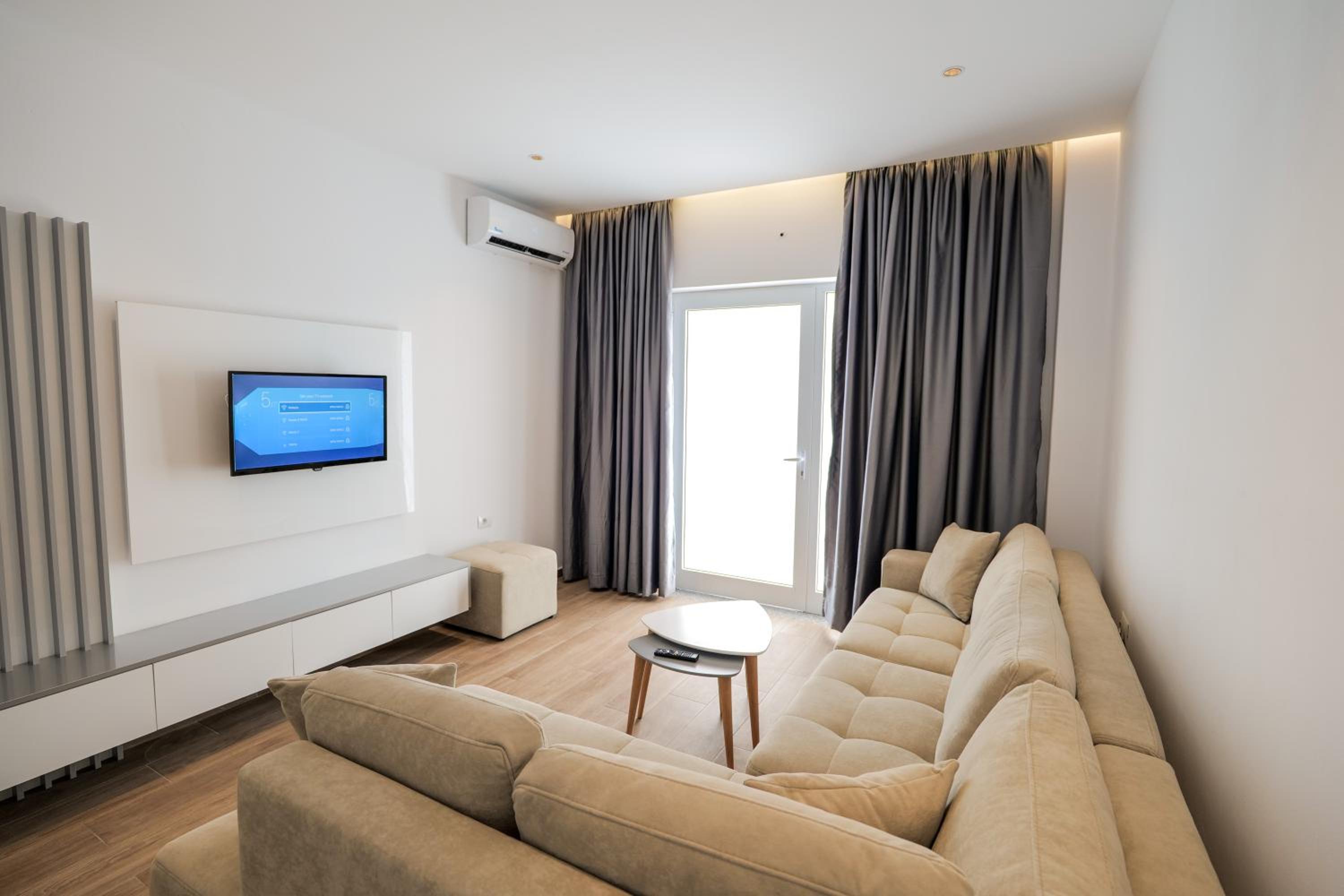 Ajlina Apartments