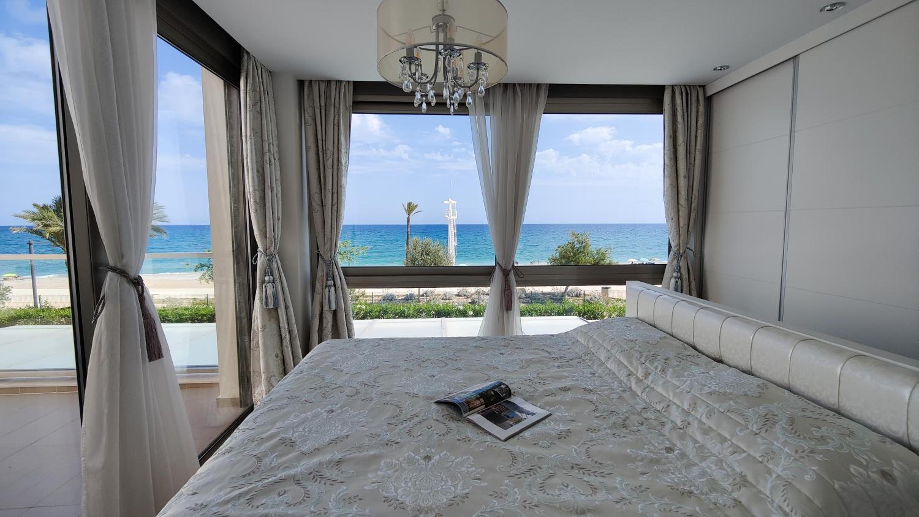 Hotel PARADISE LUXURY villa sea view - Image 1