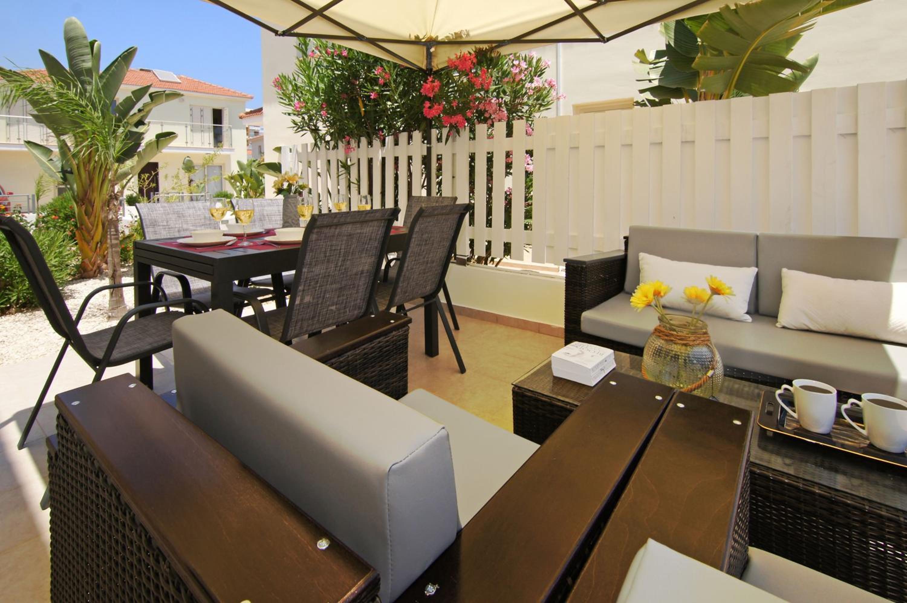Villa Adonia - 30m from Pernera Beach