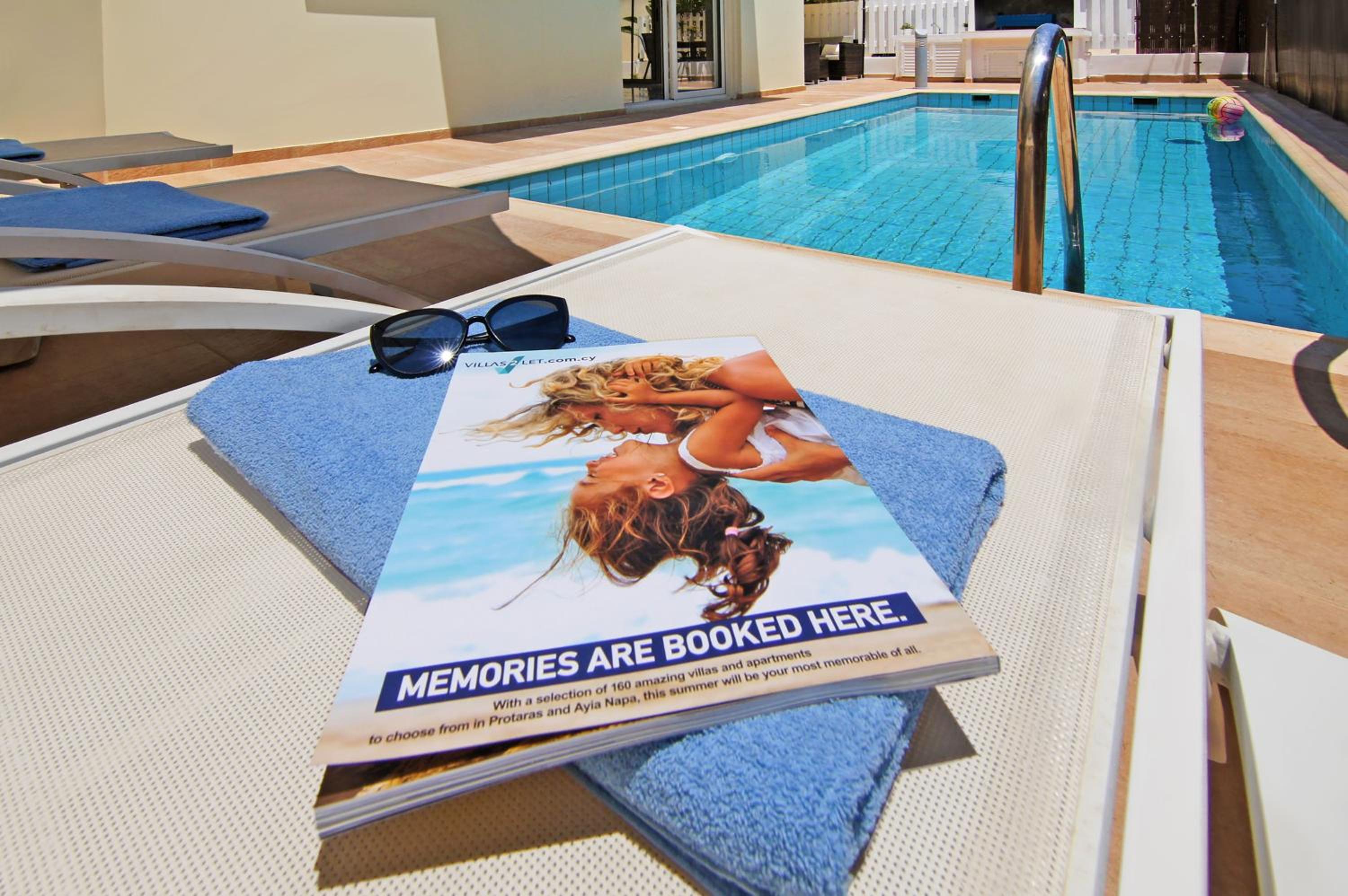Villa Adonia - 30m from Pernera Beach