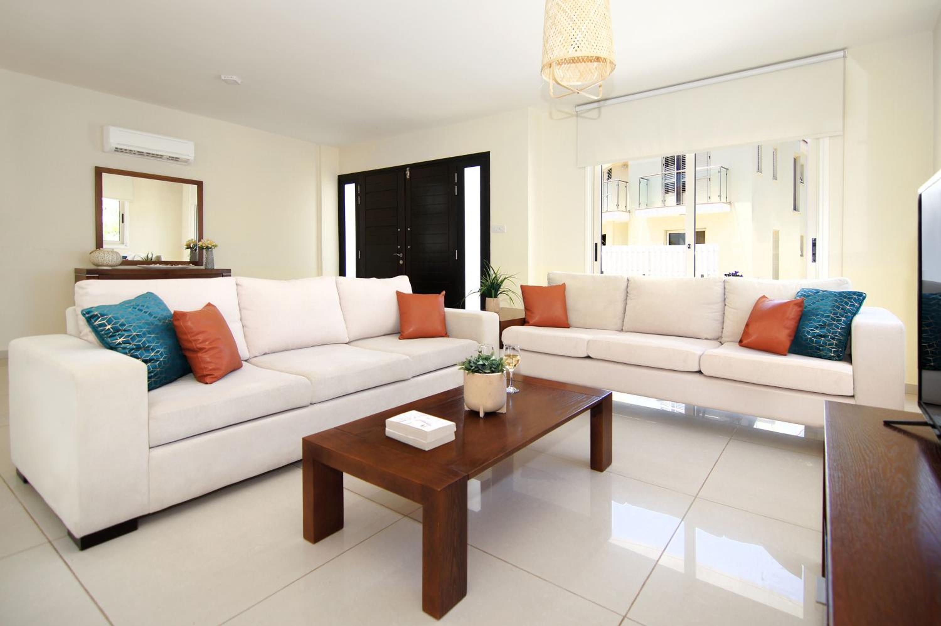 Villa Adonia - 30m from Pernera Beach
