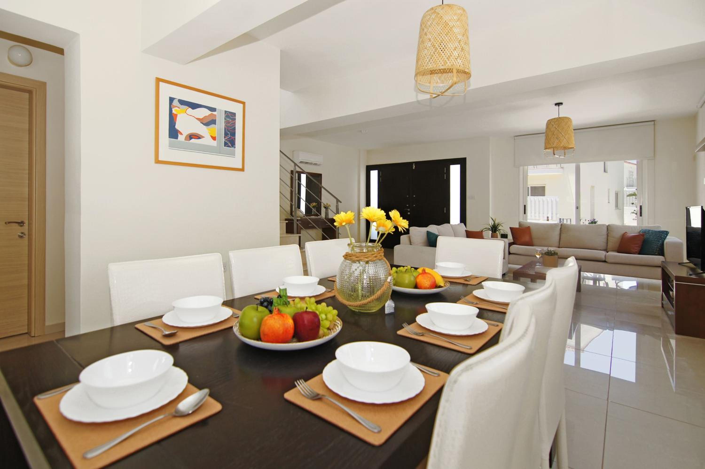 Villa Adonia - 30m from Pernera Beach