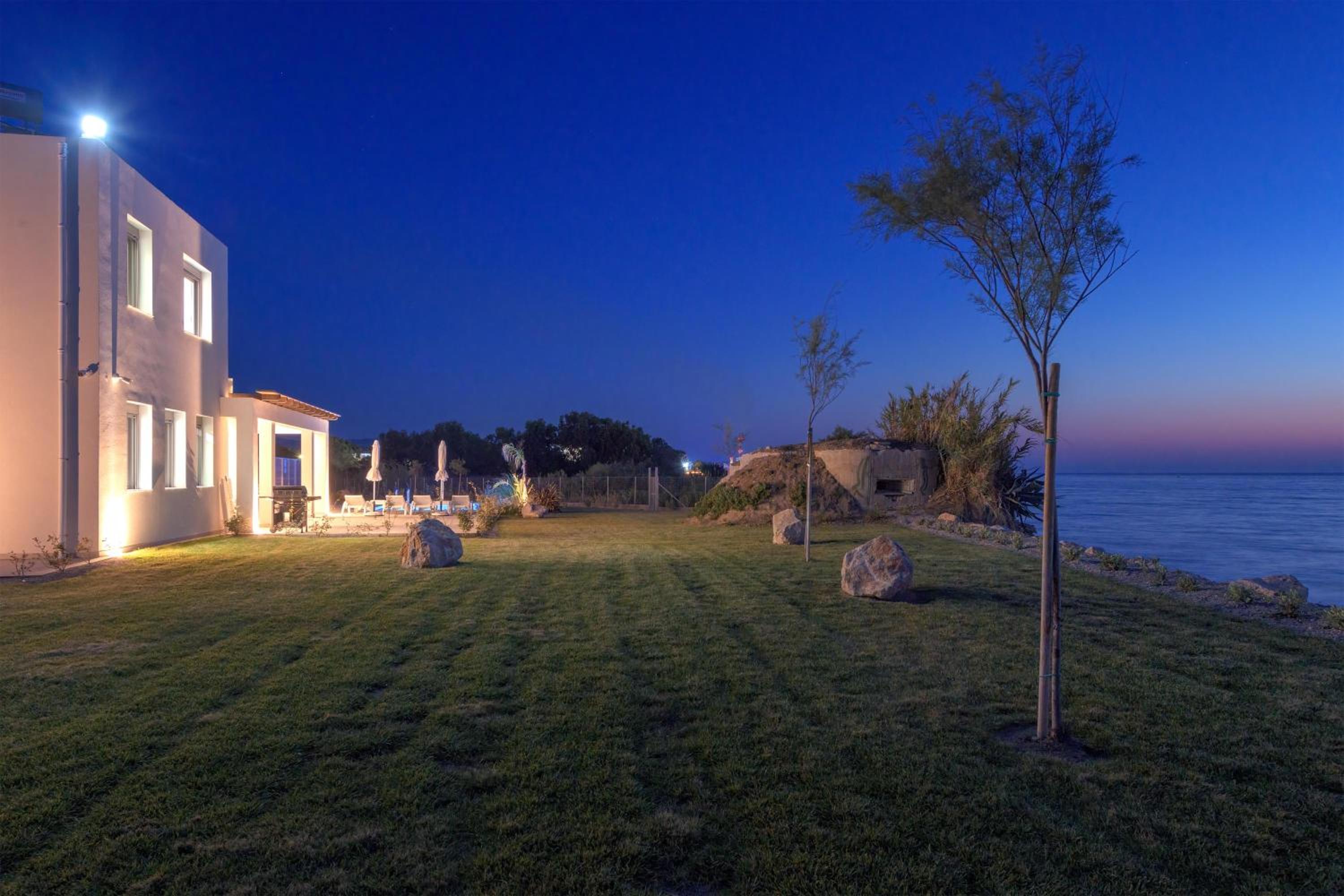 Panaxia Villas