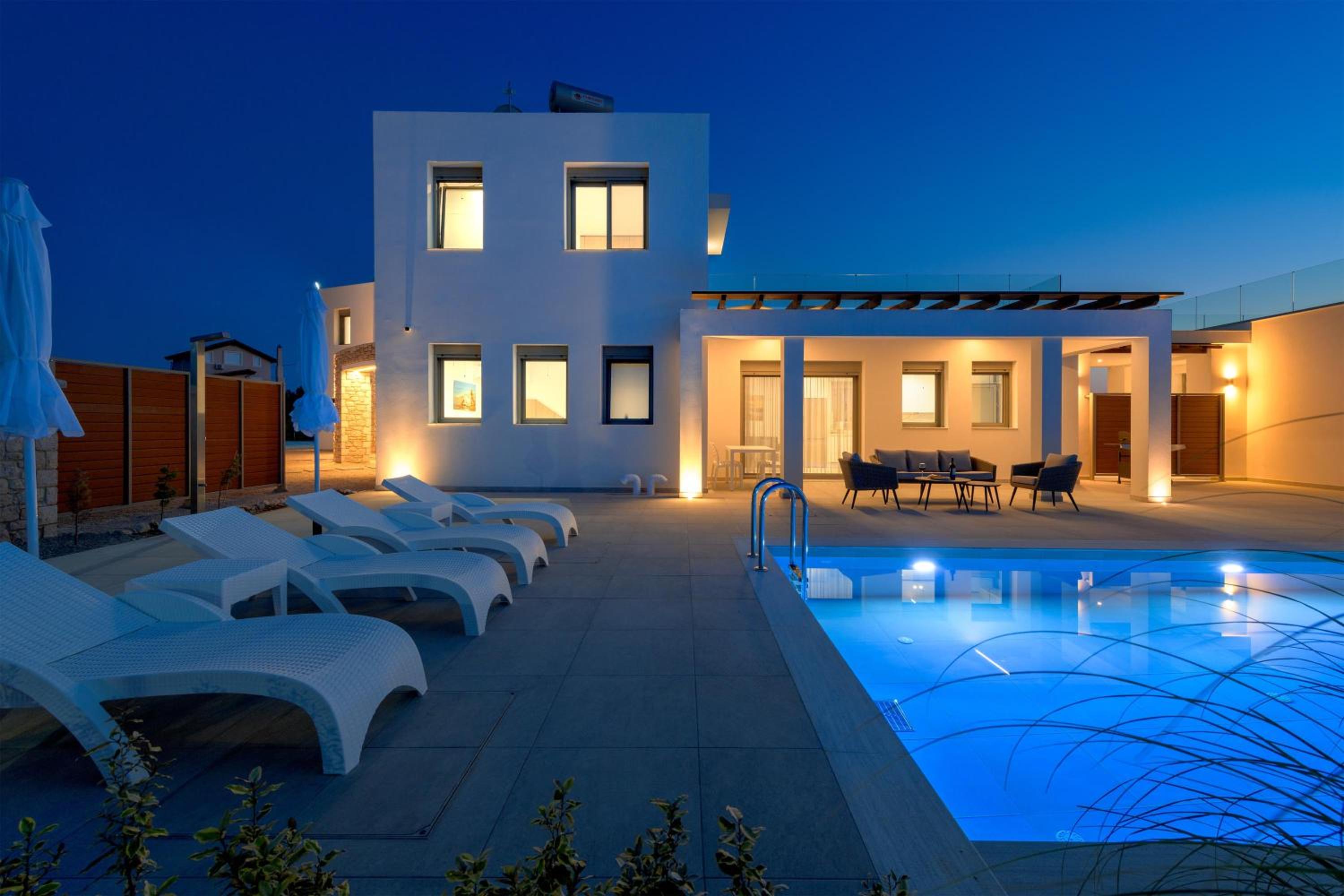 Panaxia Villas