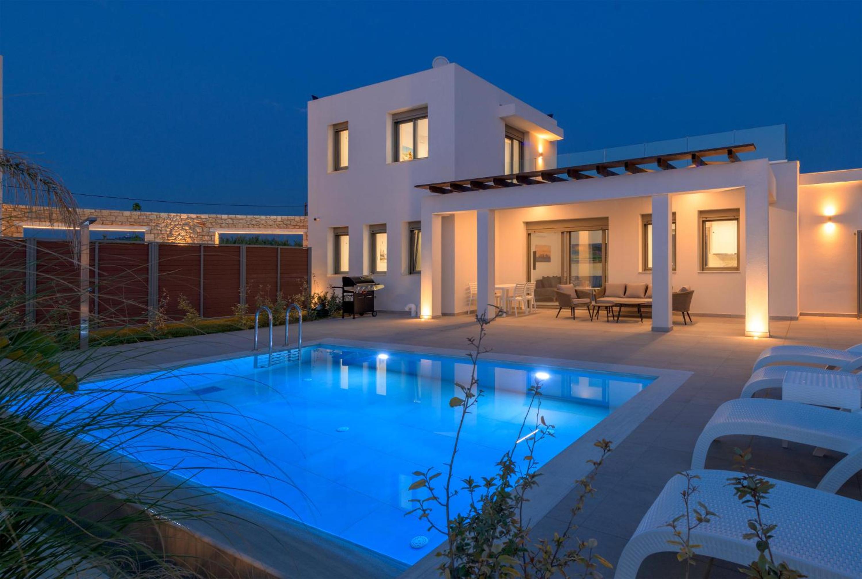 Panaxia Villas