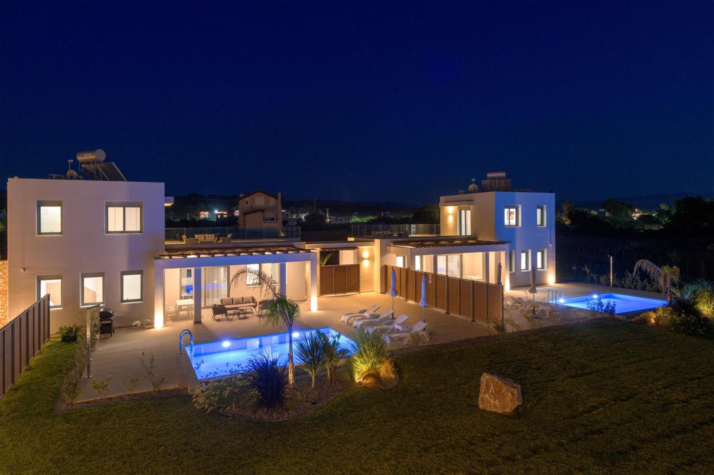 Panaxia Villas