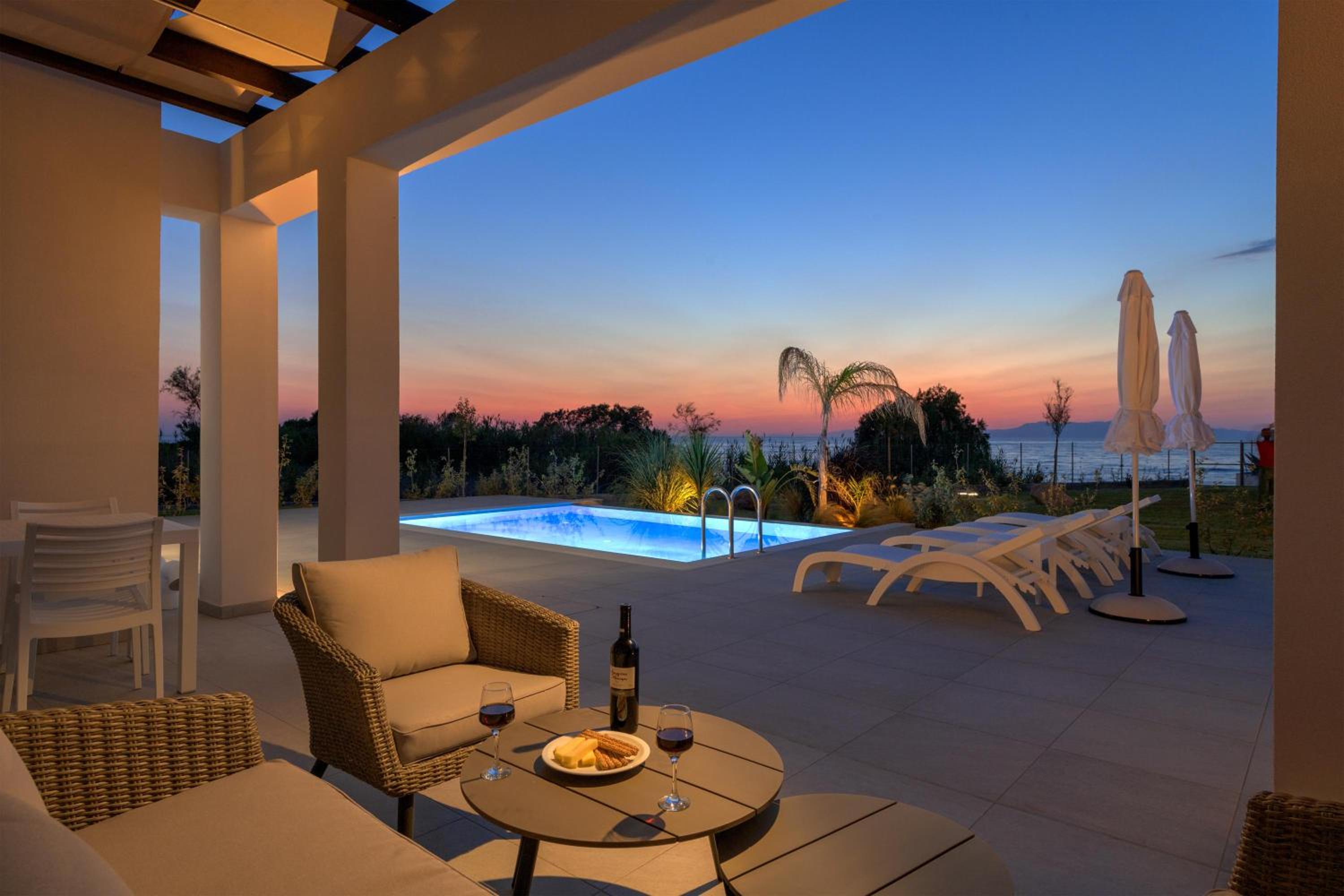 Panaxia Villas