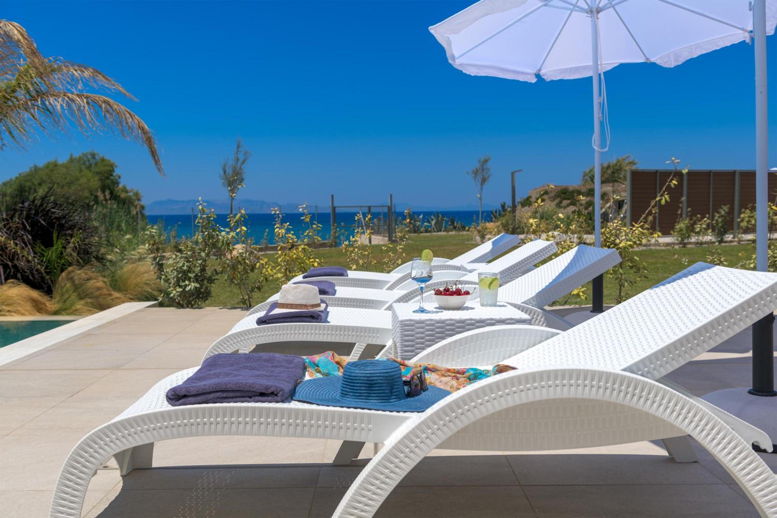 Panaxia Villas