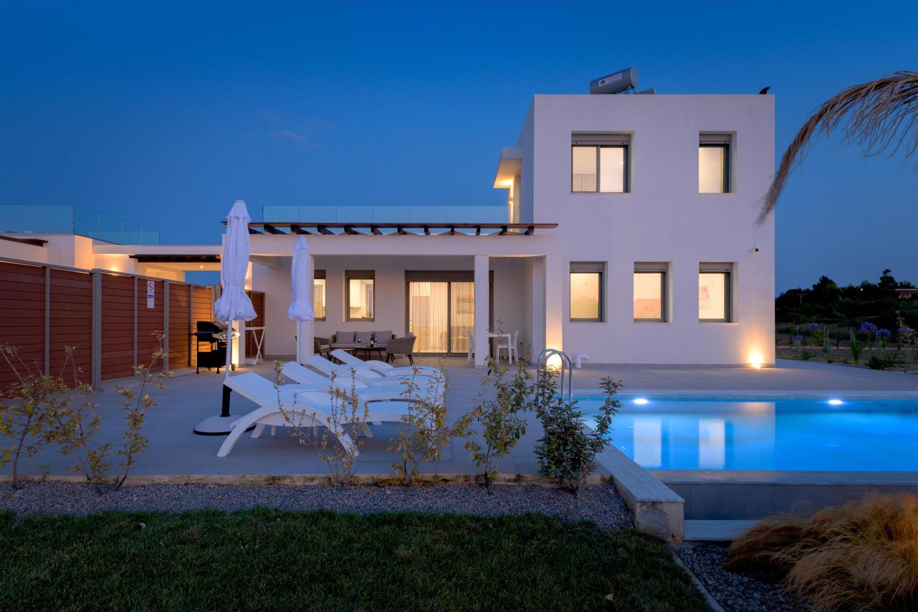 Panaxia Villas
