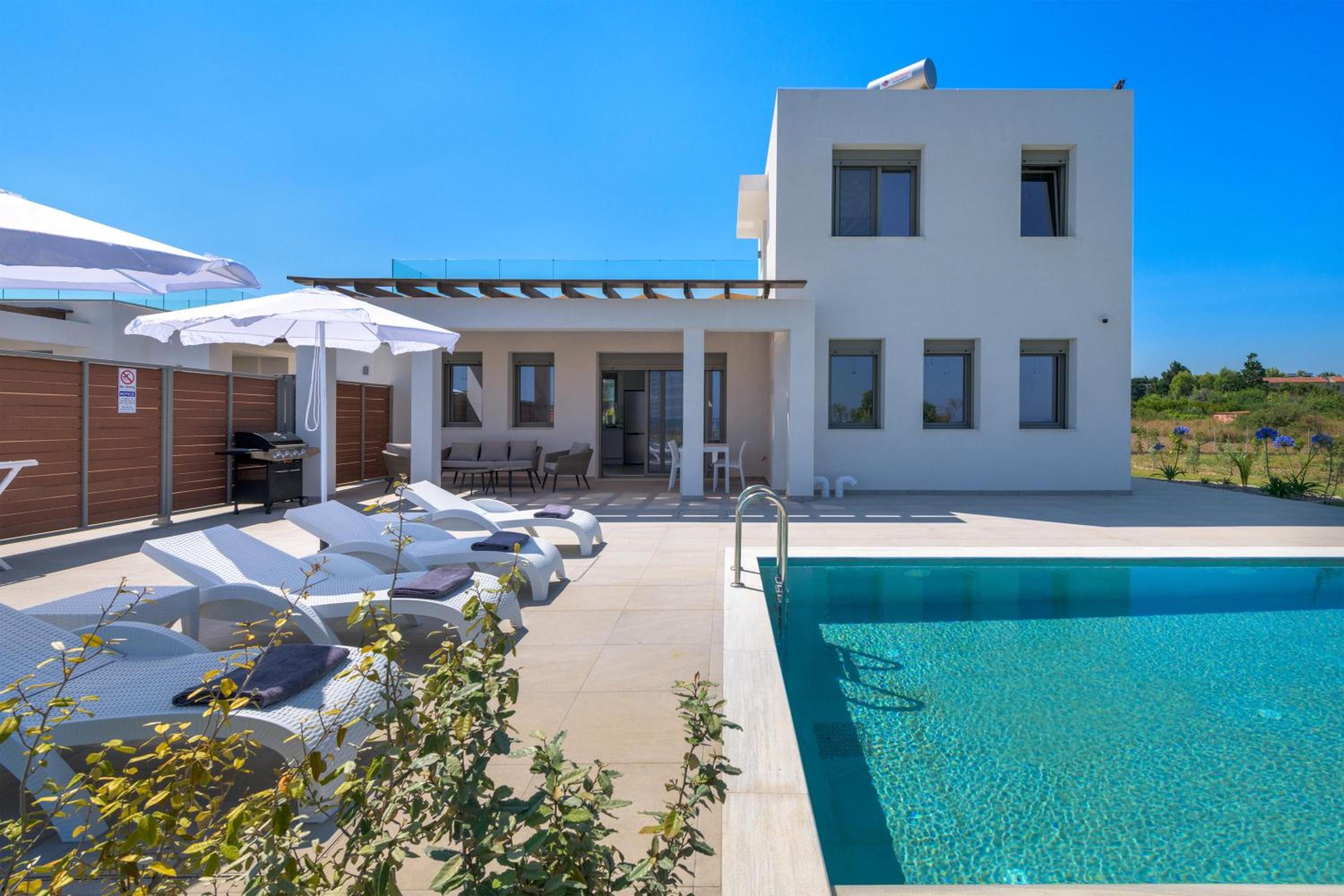 Panaxia Villas