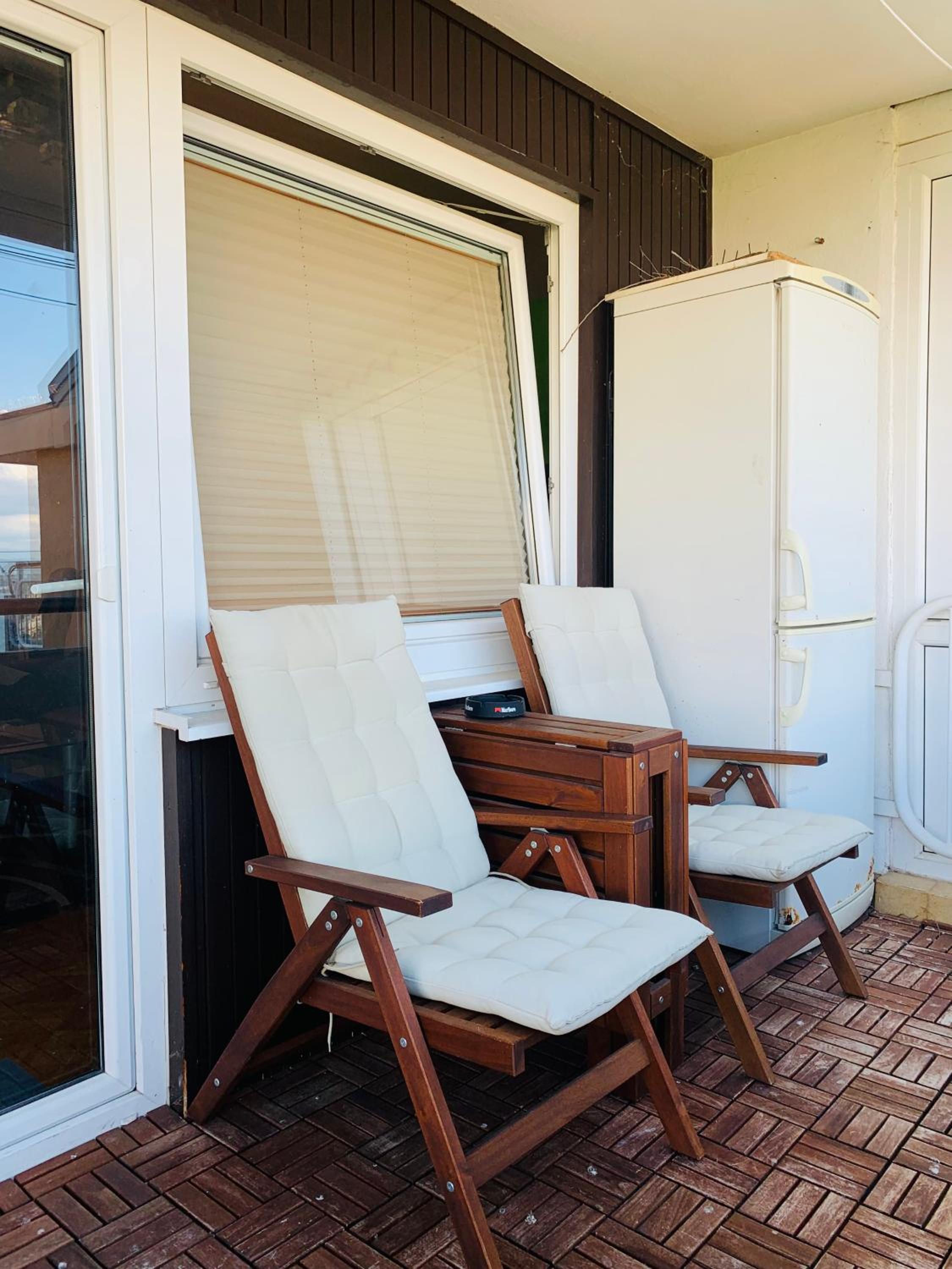 The Sea View Retreat One-Bedroom Apartment SAK2 view 5