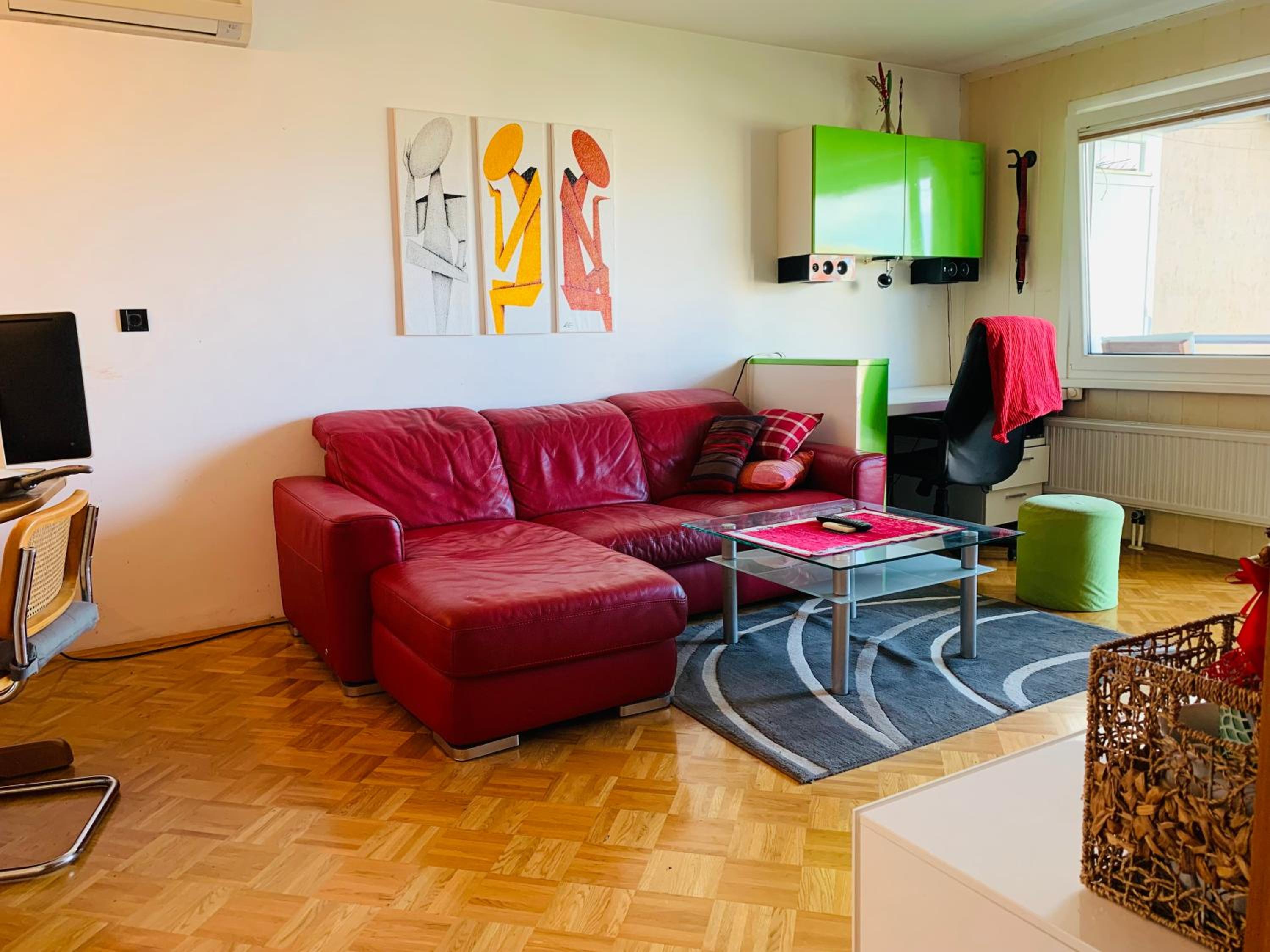 The Sea View Retreat One-Bedroom Apartment SAK2 view 2