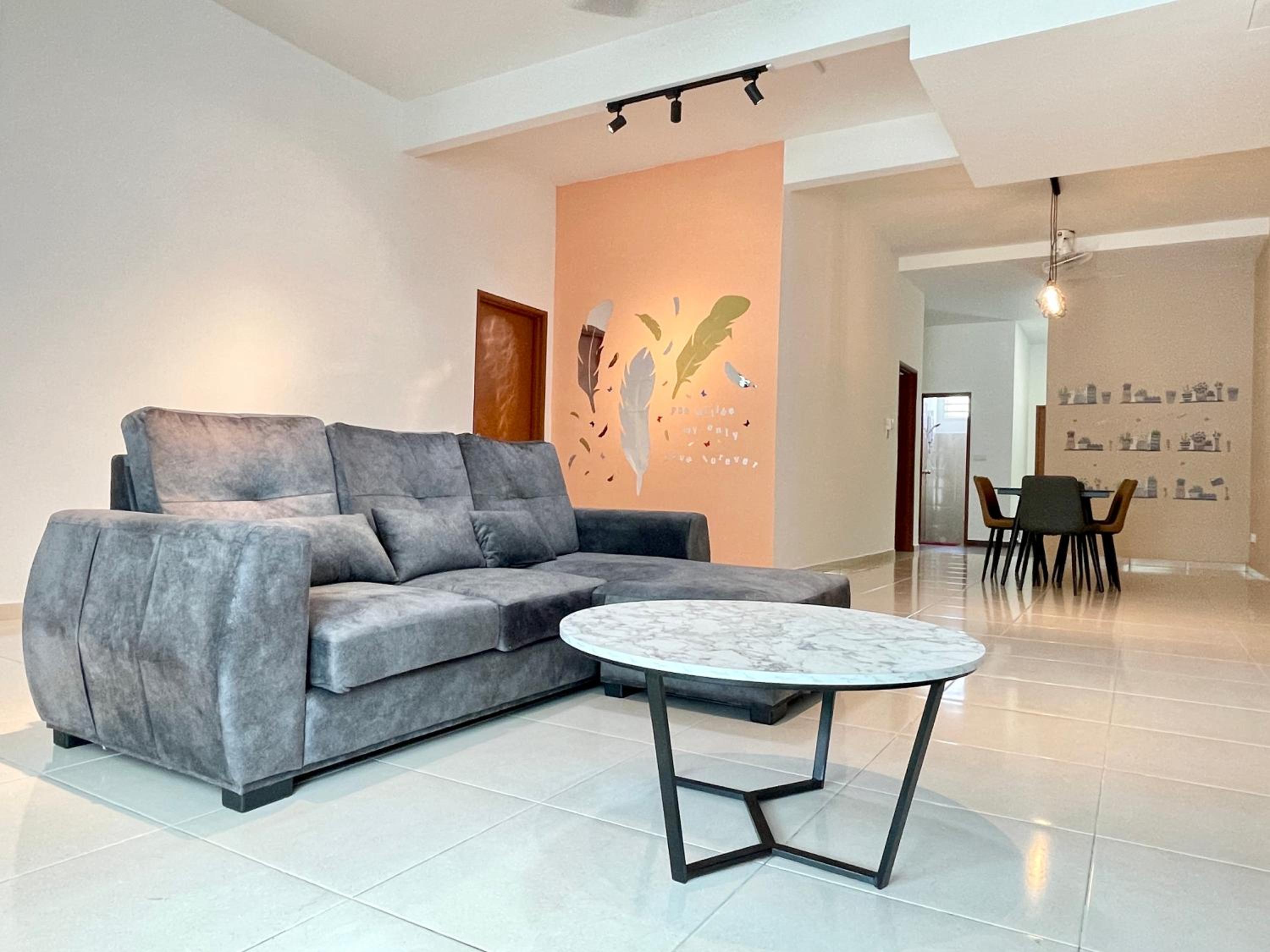 AI Home - 5BR - Landed House 14 Pax - BBQ - 7 min to Jonker Street photo 1