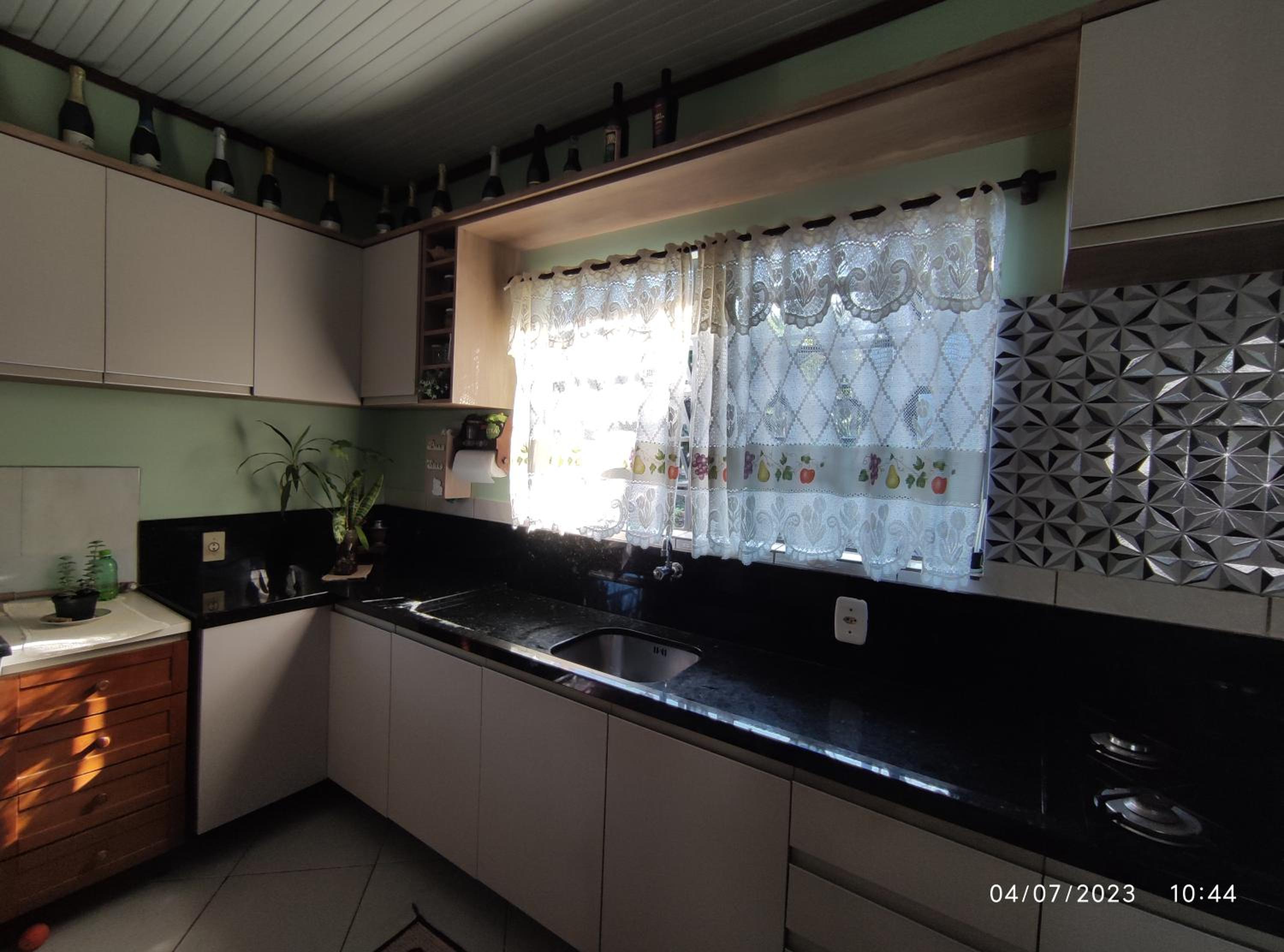 Quarto, piscina e acesso exclusivo