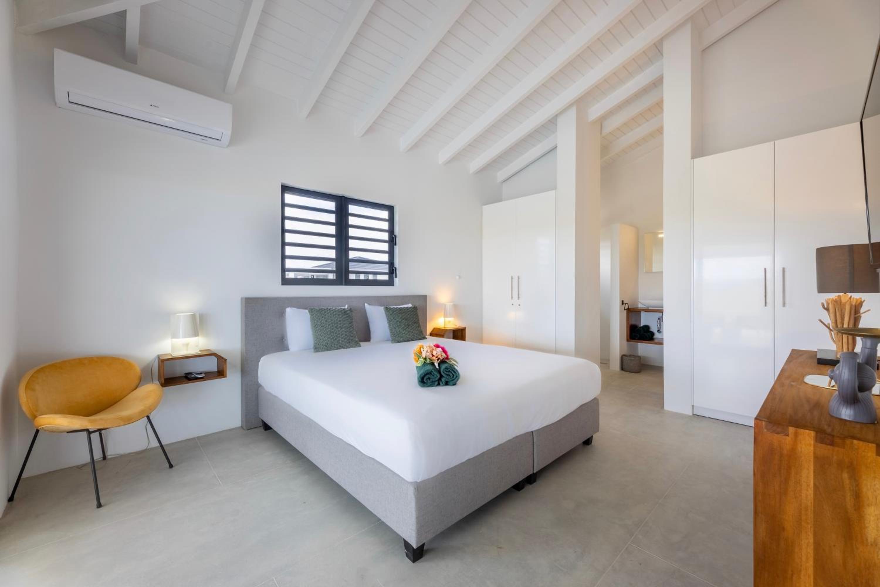 Coral Estate Rentals