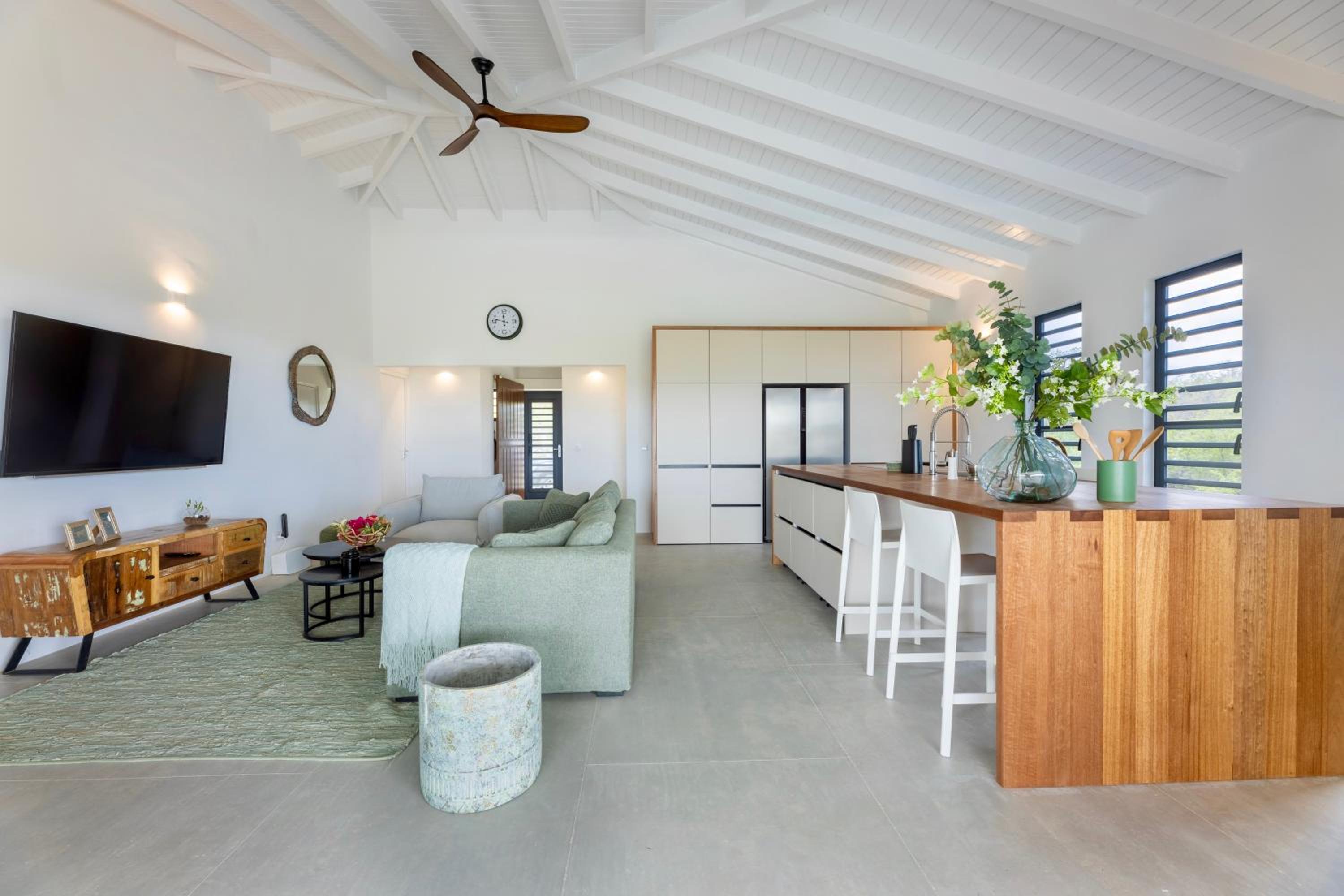 Coral Estate Rentals