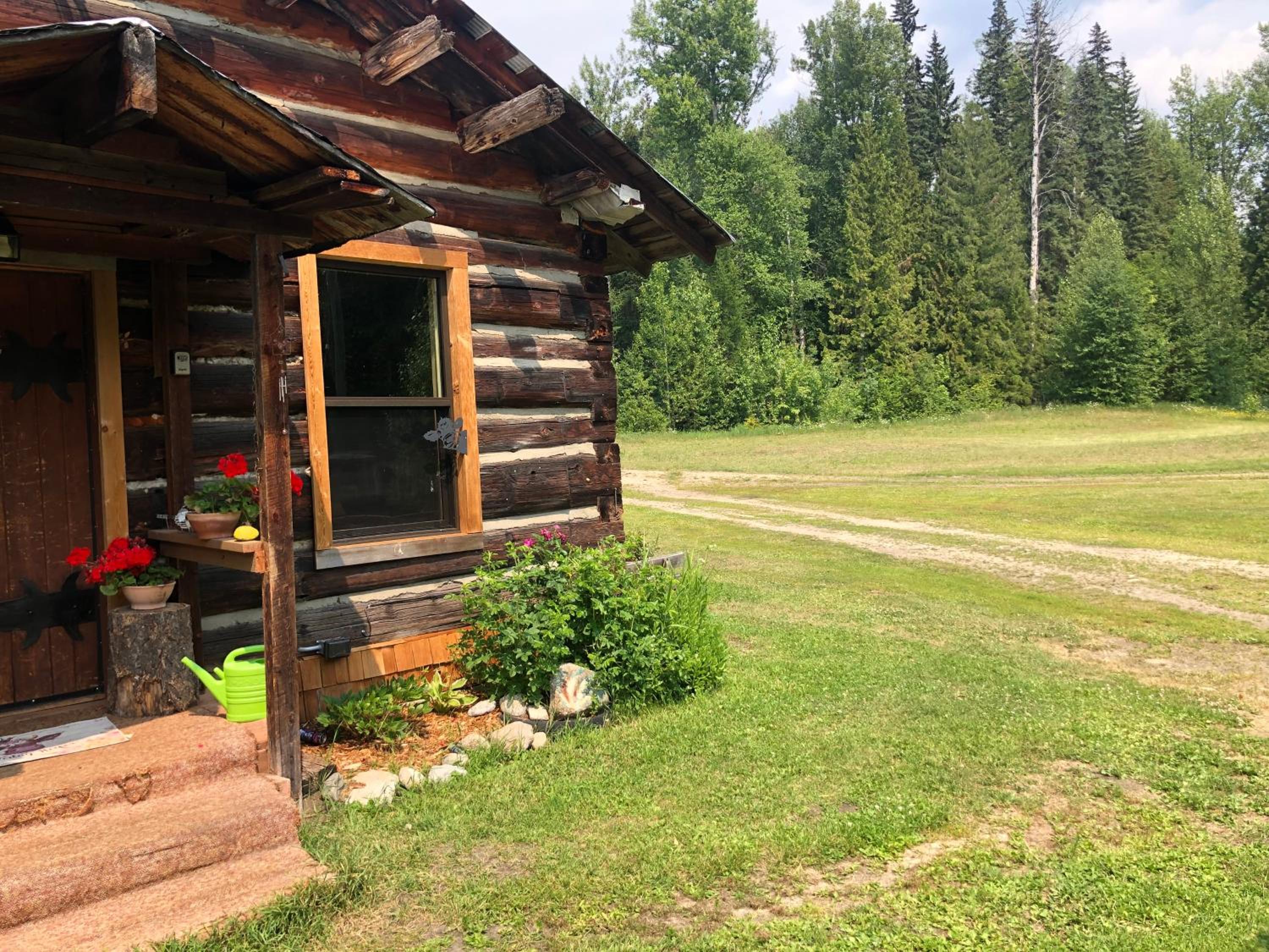 Mini-Mooh cabin view 3