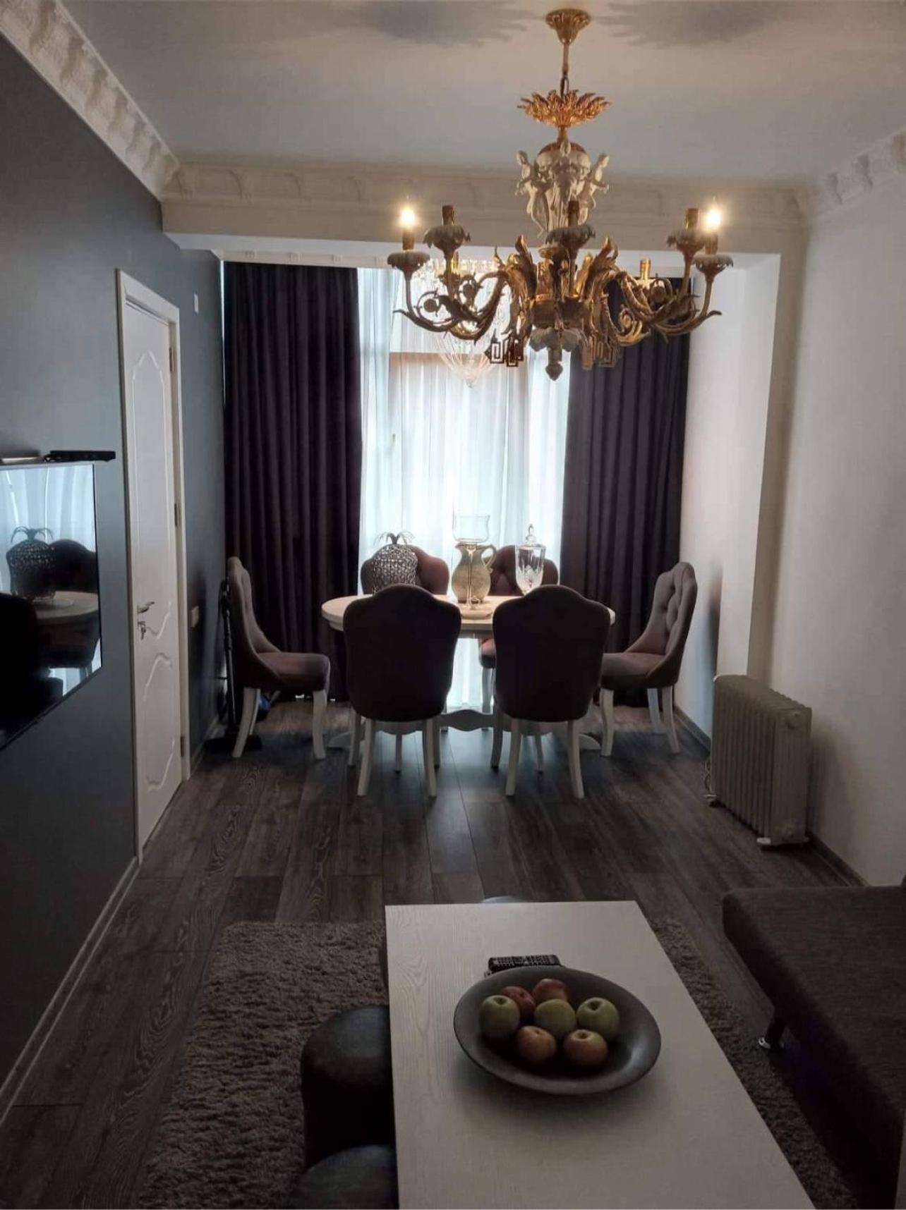 Jane apartment