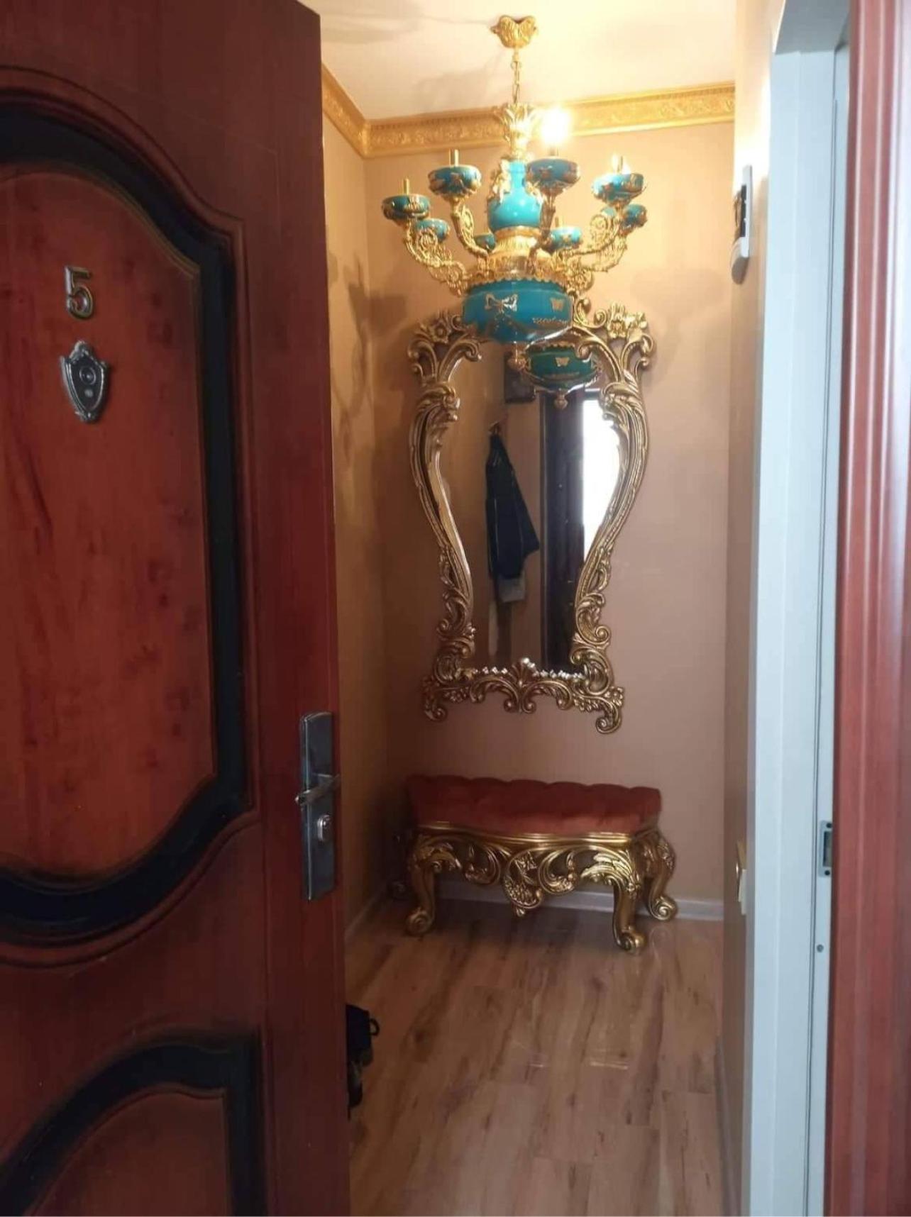Jane apartment