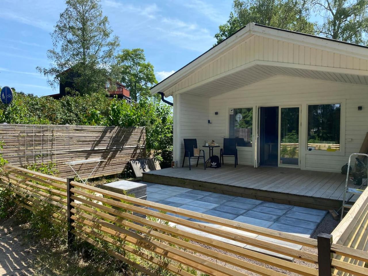 Newly built cottage the East Coast's Riviera