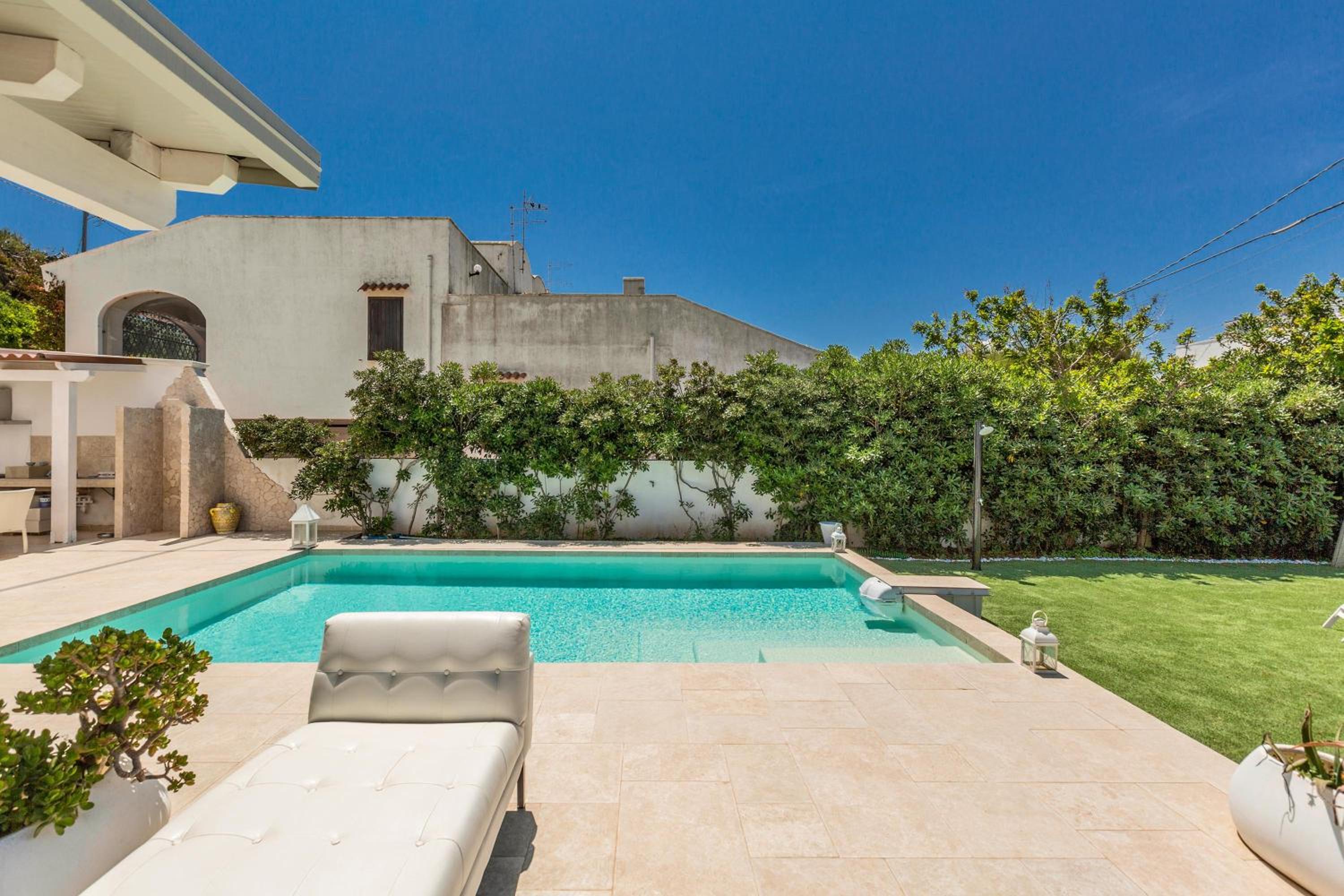 Villa Mediterranea by Perle di Puglia view 4