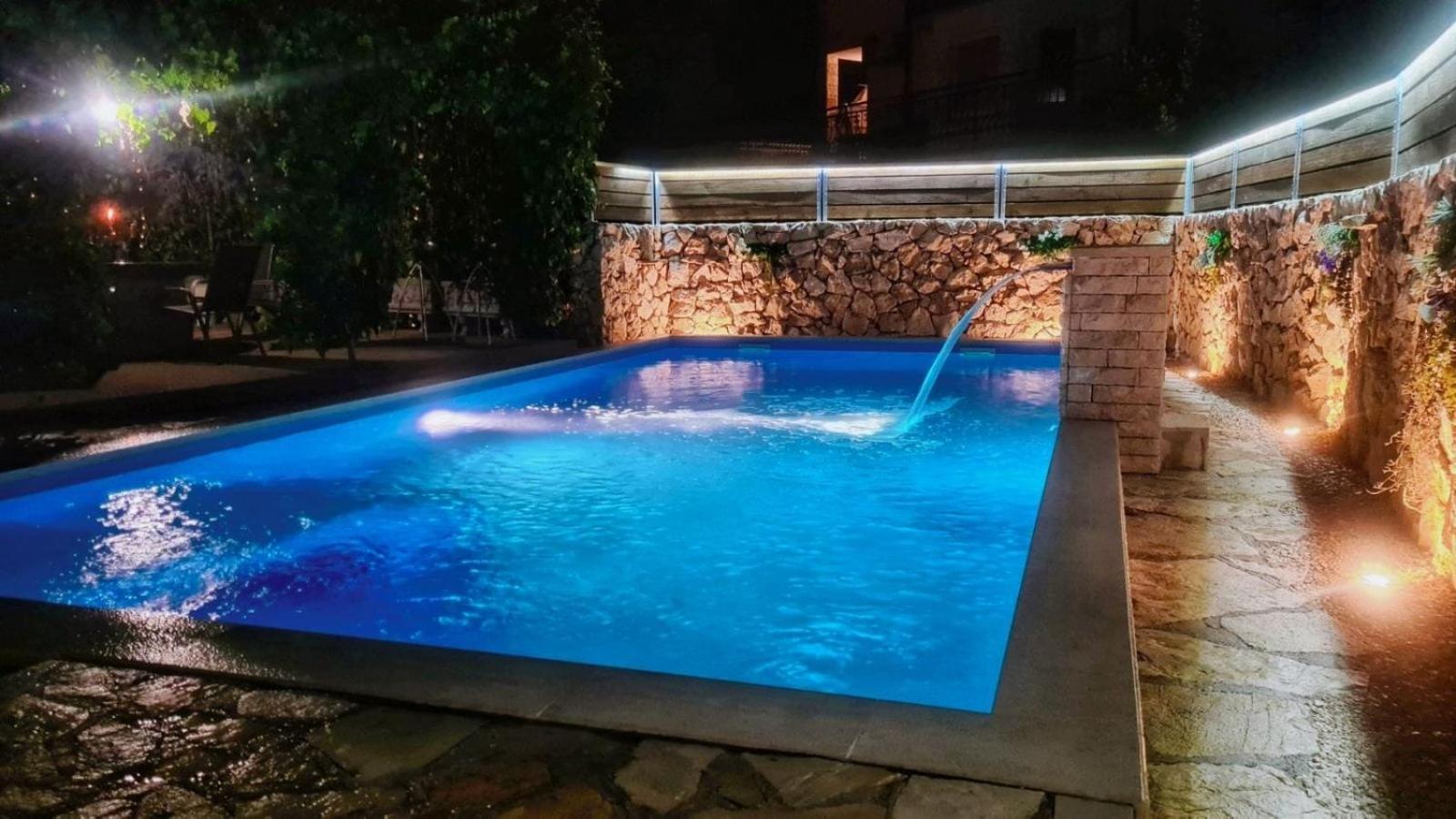 Estate - Villa Discovery