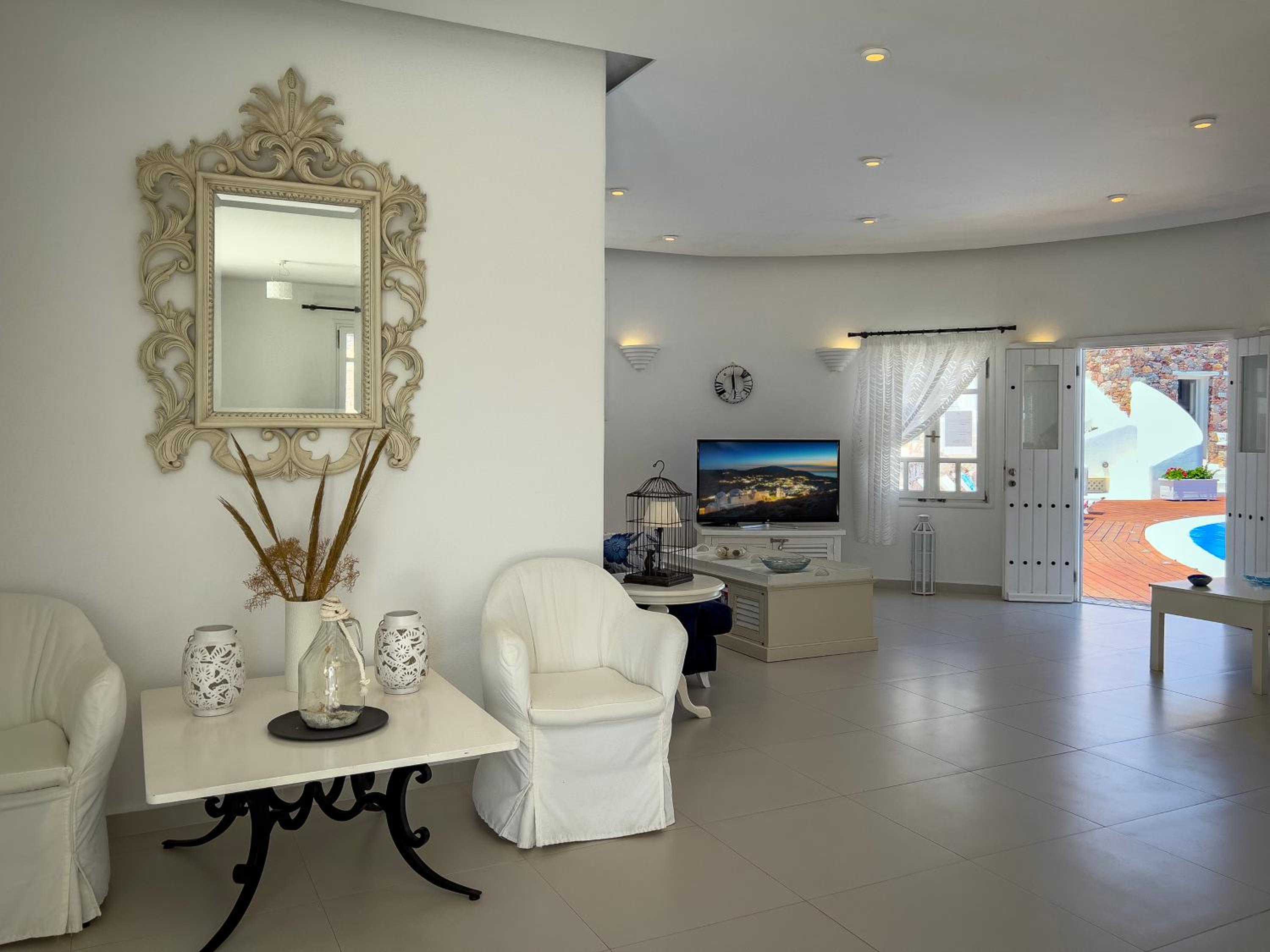 Aspalathras White Hotel photo 2