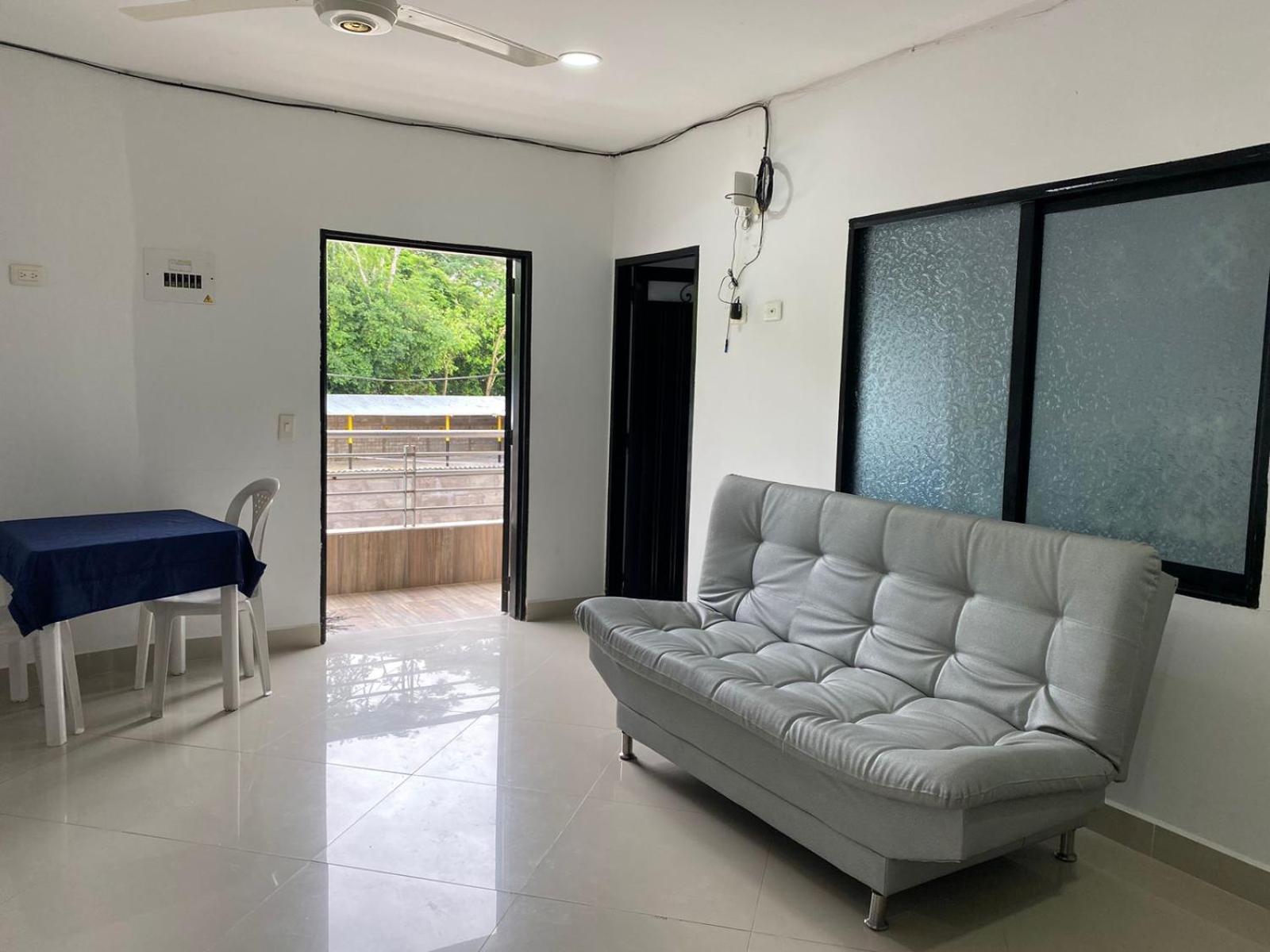 APARTAMENTO EN DORADAL A 12 minutos de Nápoles
