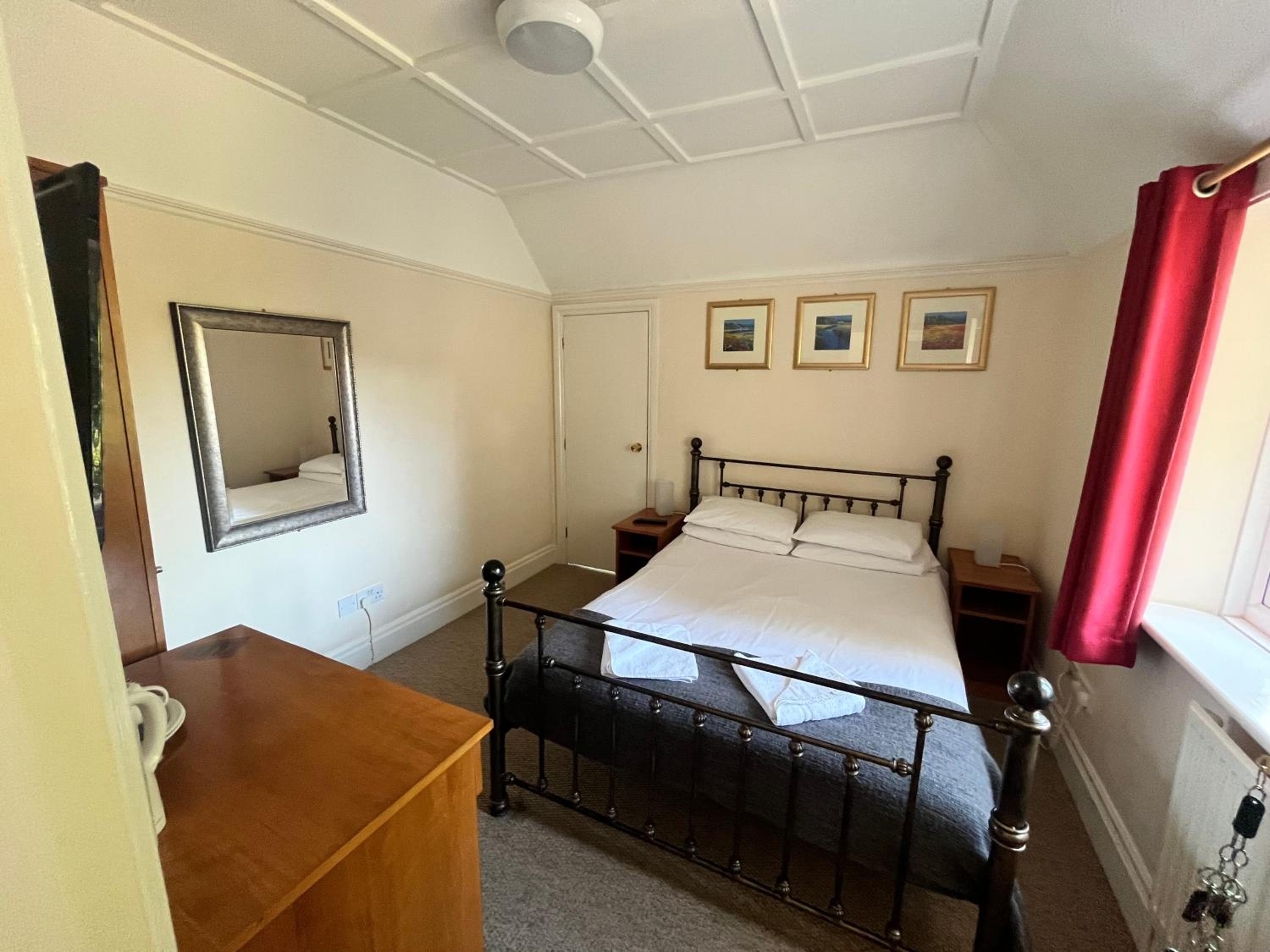 The Admirals Inn Guest House view 5