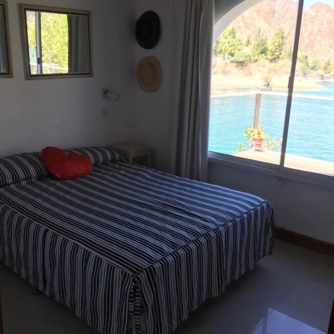 Casa en Los Reyunos, Ubicación perfecta Frente al lago