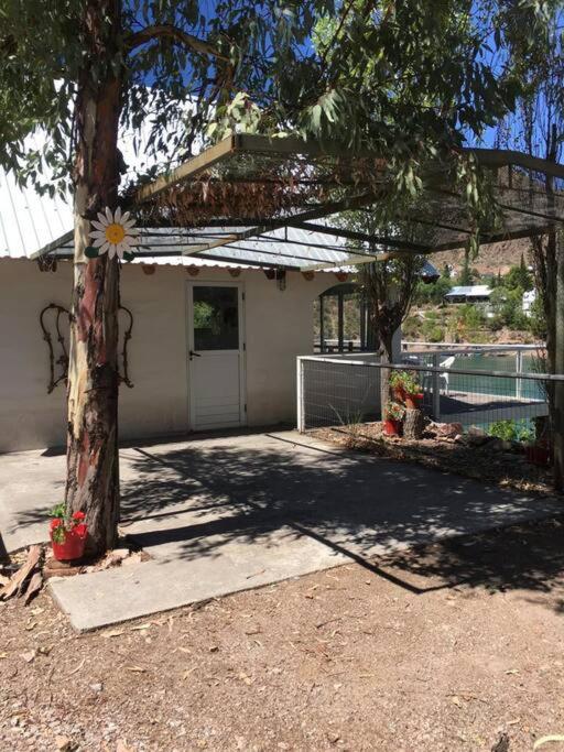 Casa en Los Reyunos, Ubicación perfecta Frente al lago