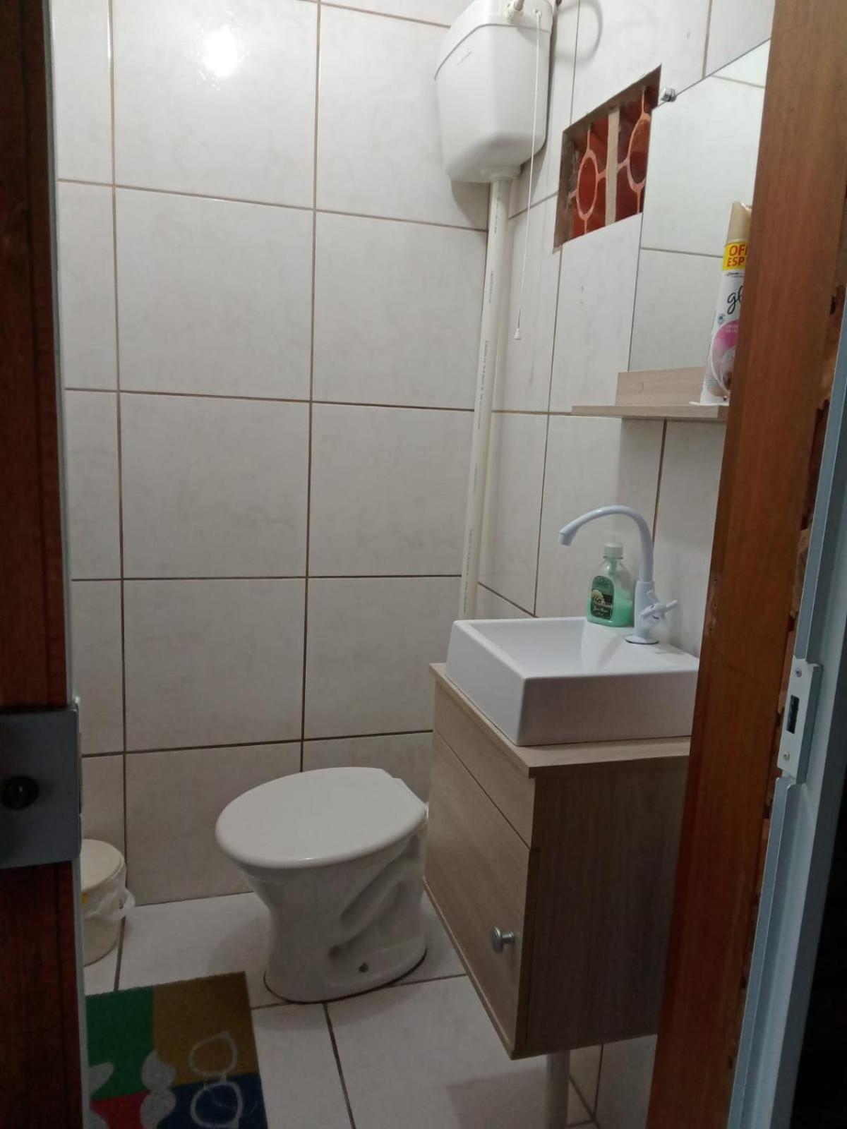Casa 600mt da praia, com 3 quartos sendo 2 suites Gravatá