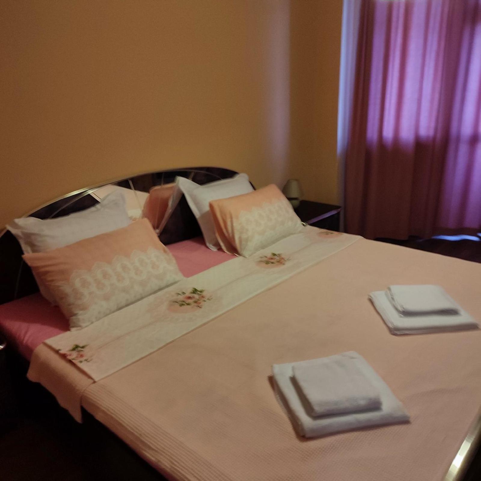 Eleny home