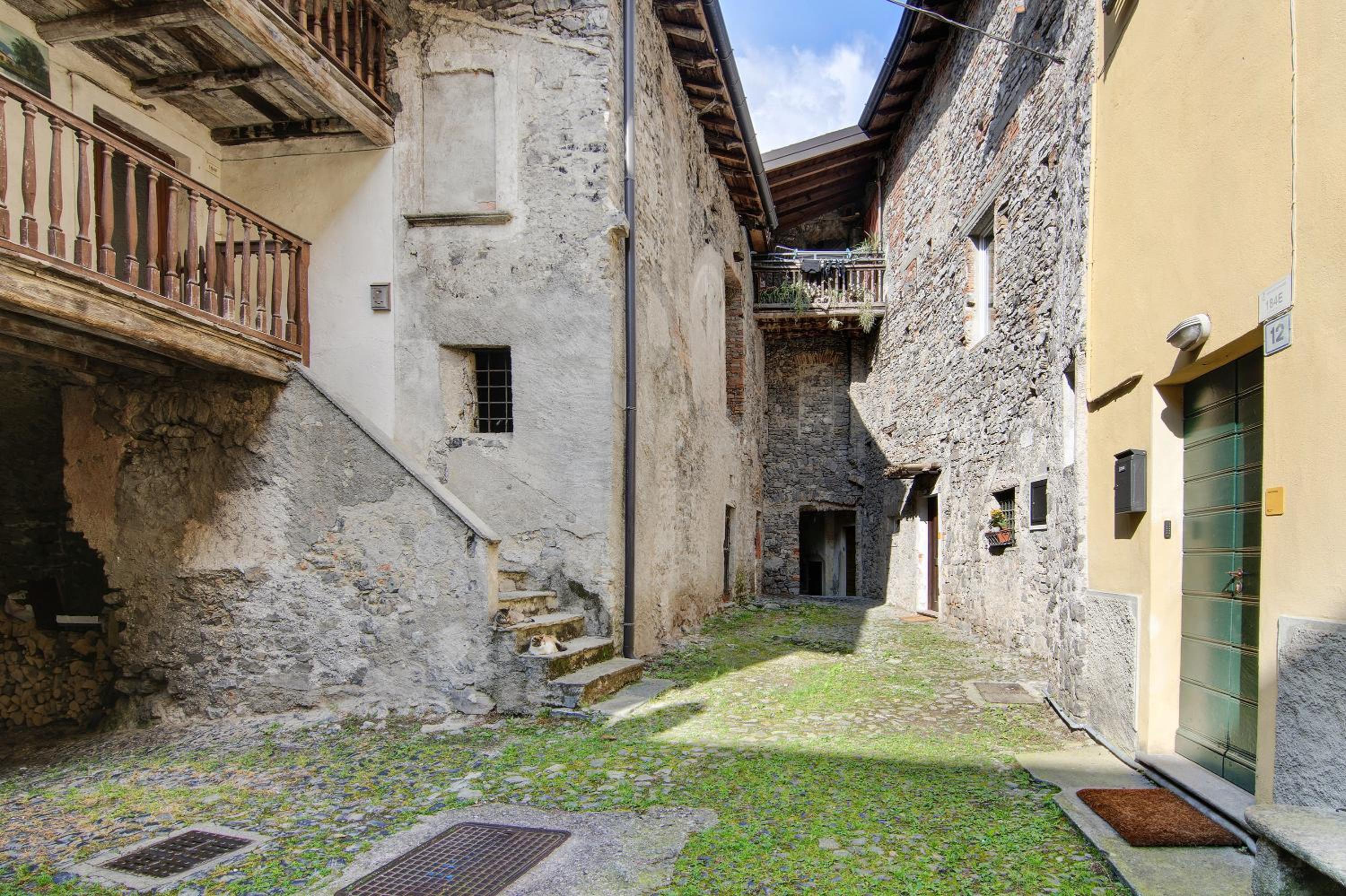 Workation Castle