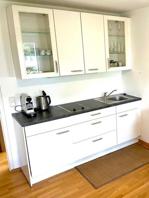 suite42 mit Seeblick nur 400m zum See - Property Image 2