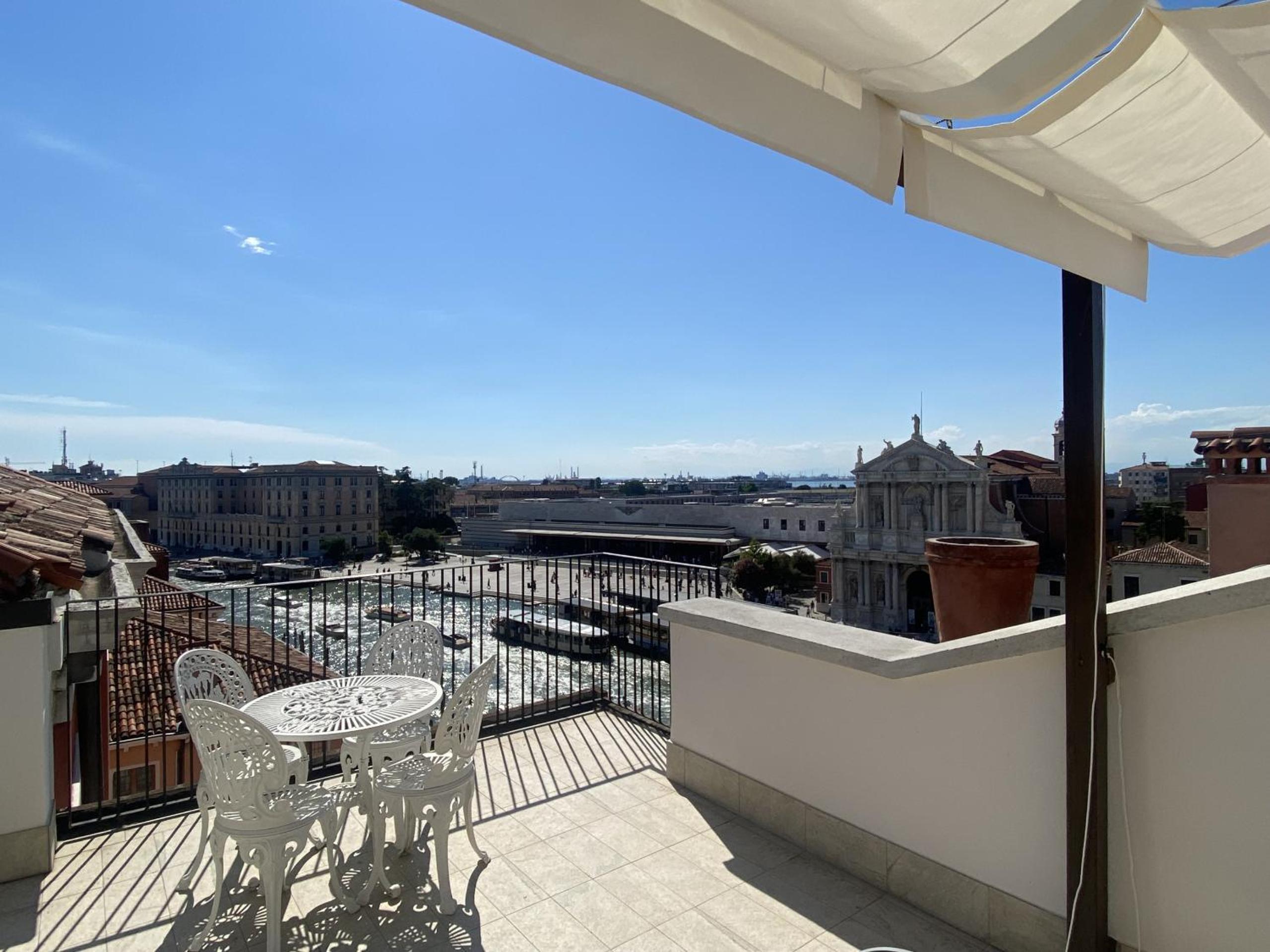 City Apartments Rialto Market
